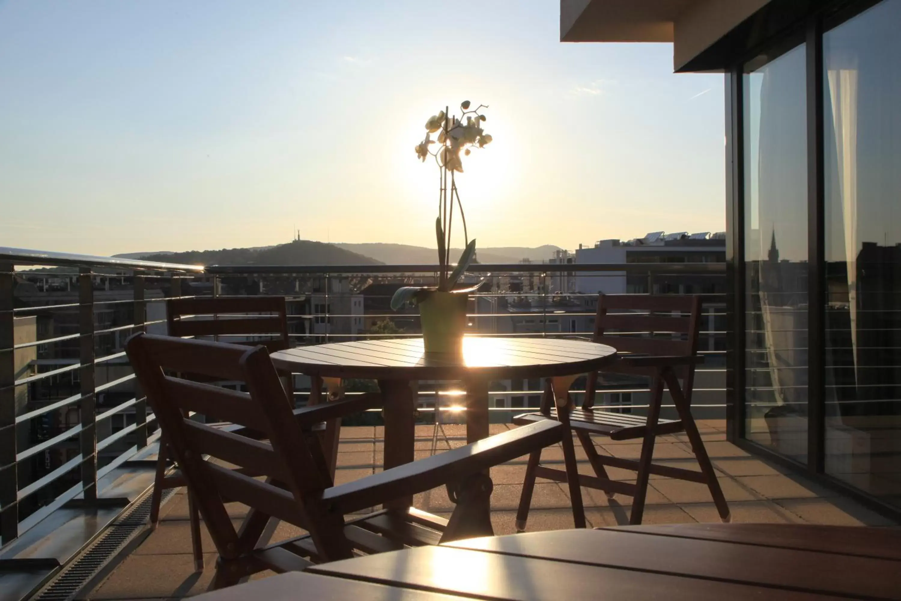 Balcony/Terrace in Escala Hotel & Suites