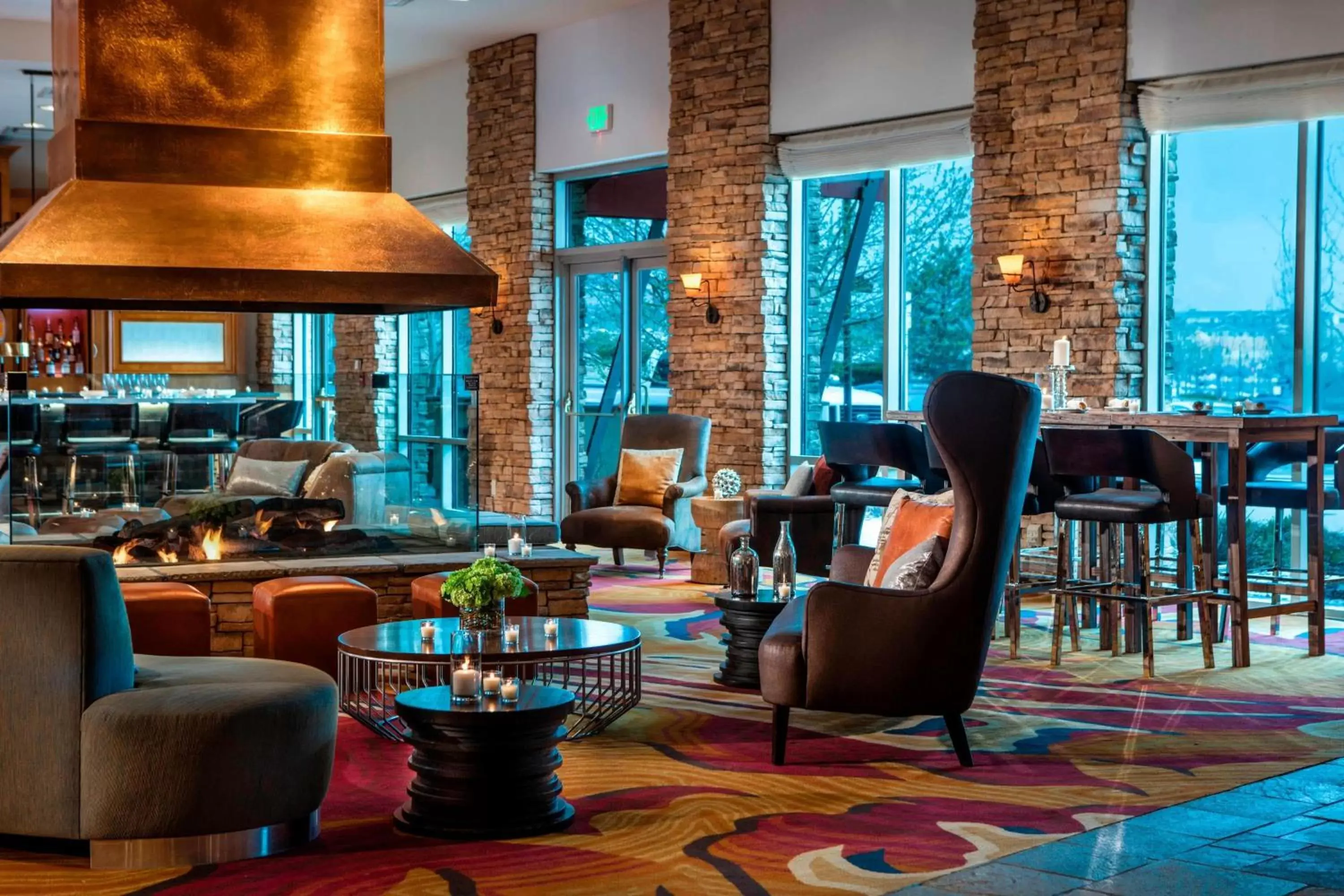 Lounge or bar, Restaurant/Places to Eat in Renaissance Boulder Flatiron Hotel
