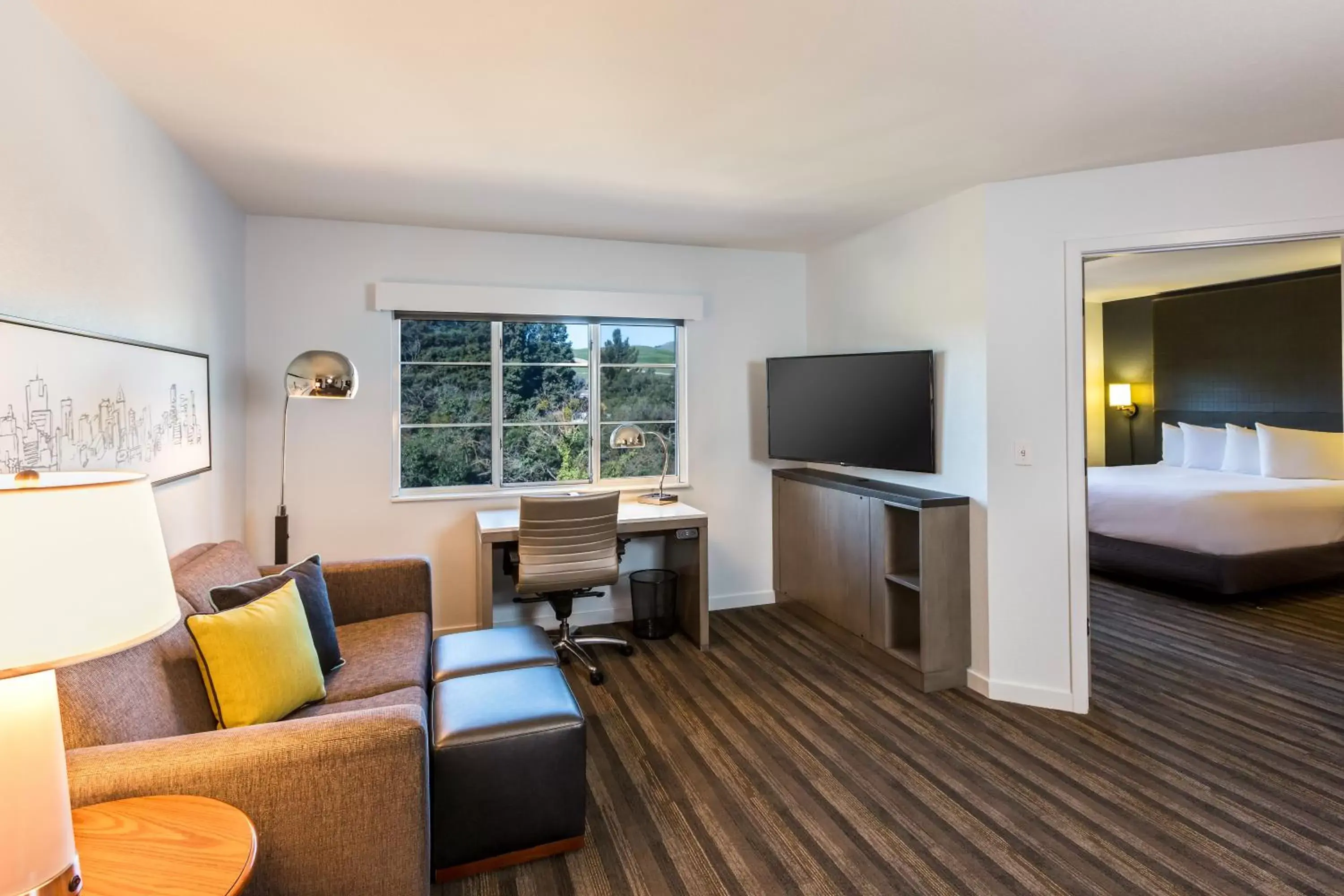 Living room, Seating Area in Hyatt House San Ramon