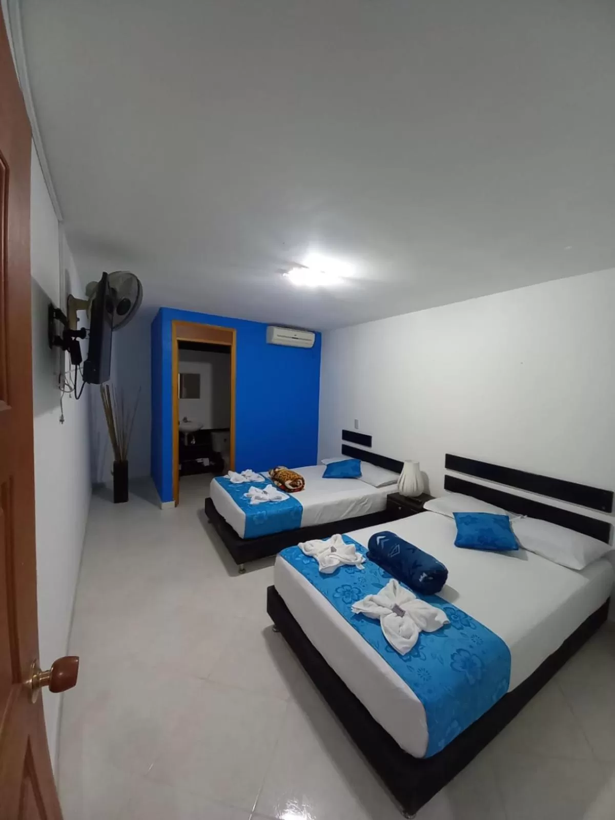 Bed in Hotel Miami Beach