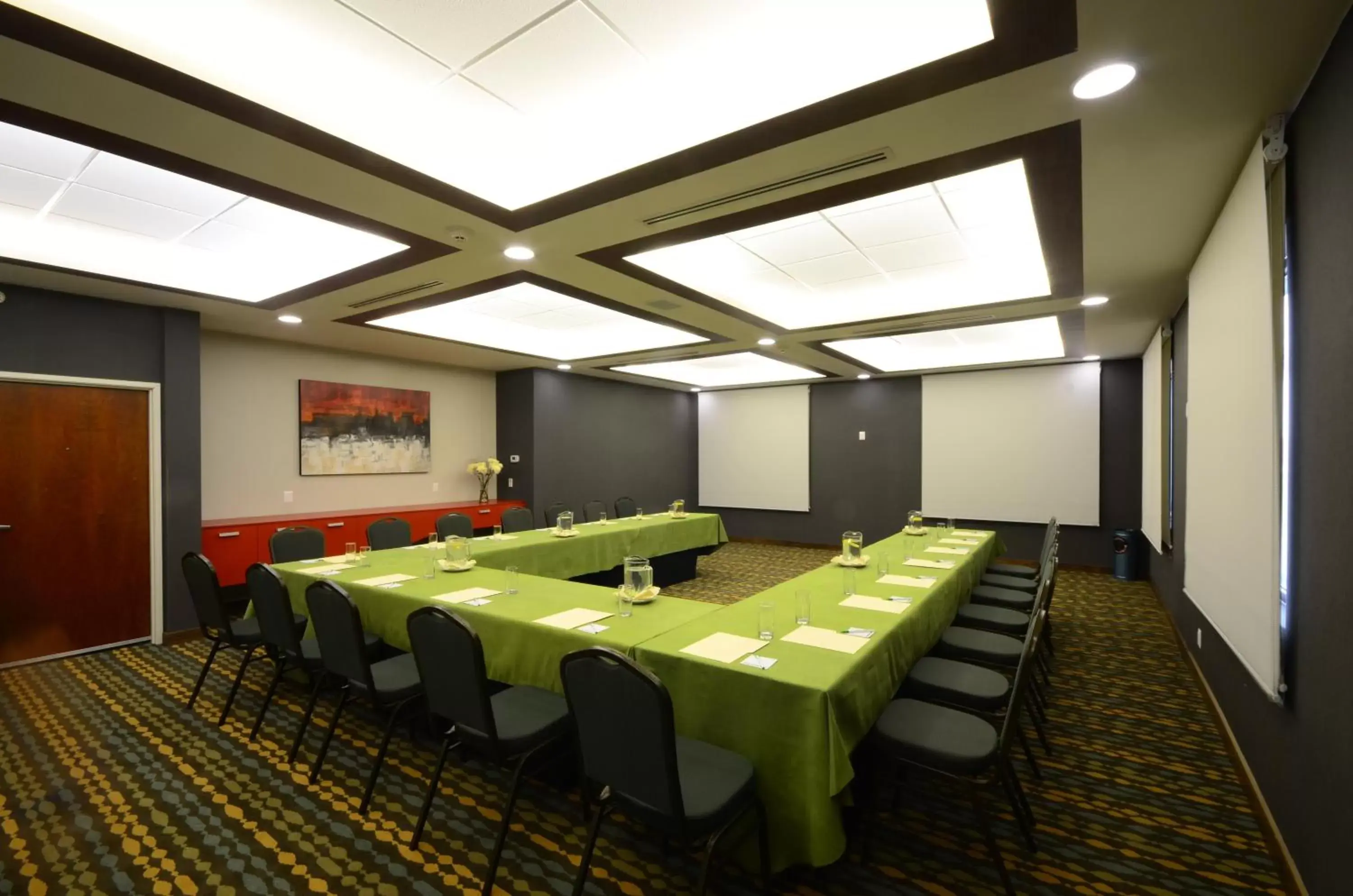 Meeting/conference room in Holiday Inn Tampico-Altamira, an IHG Hotel