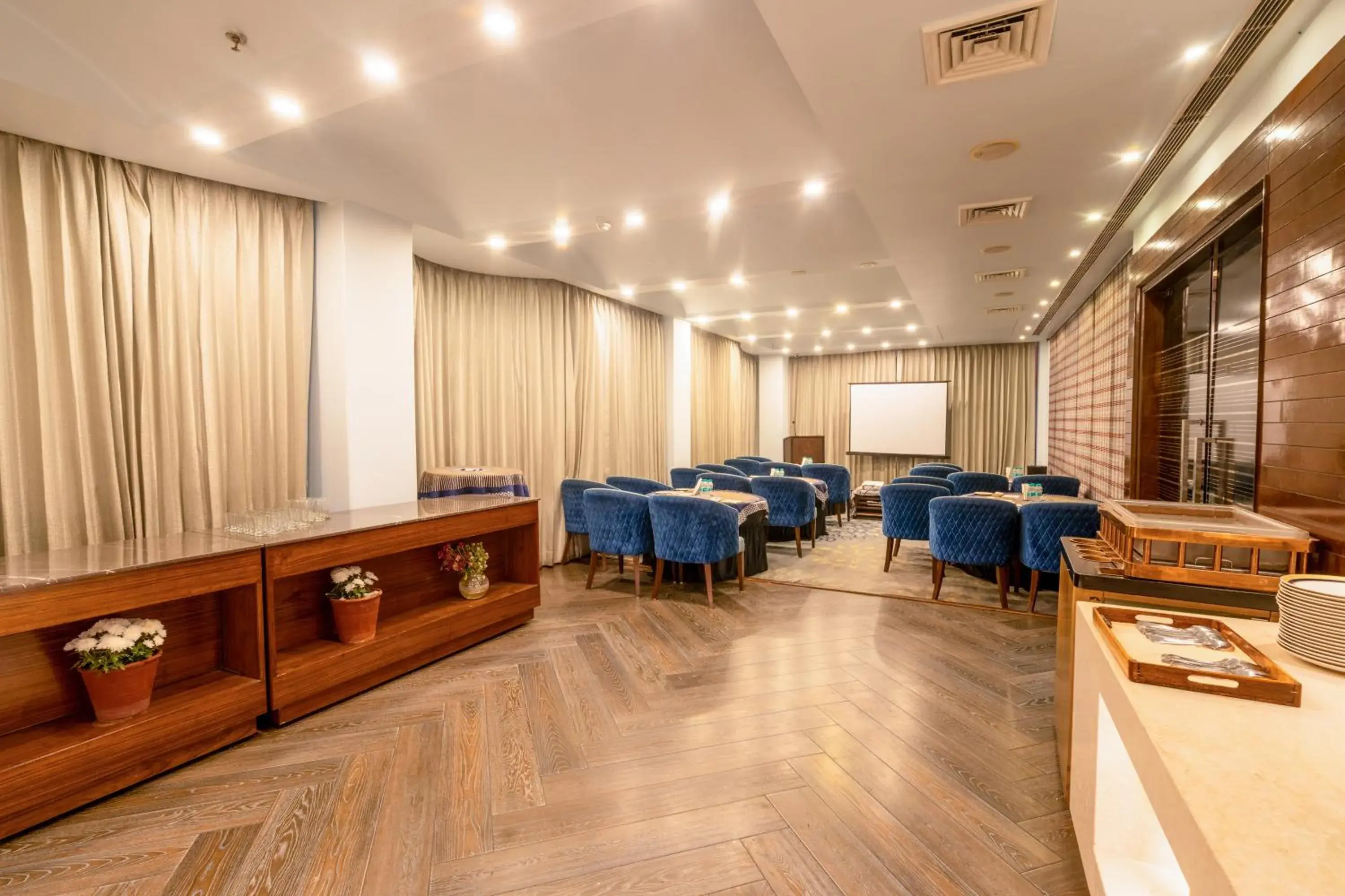 Restaurant/places to eat in Best Western Merrion Restaurant/places to eat in Best Western Merrion