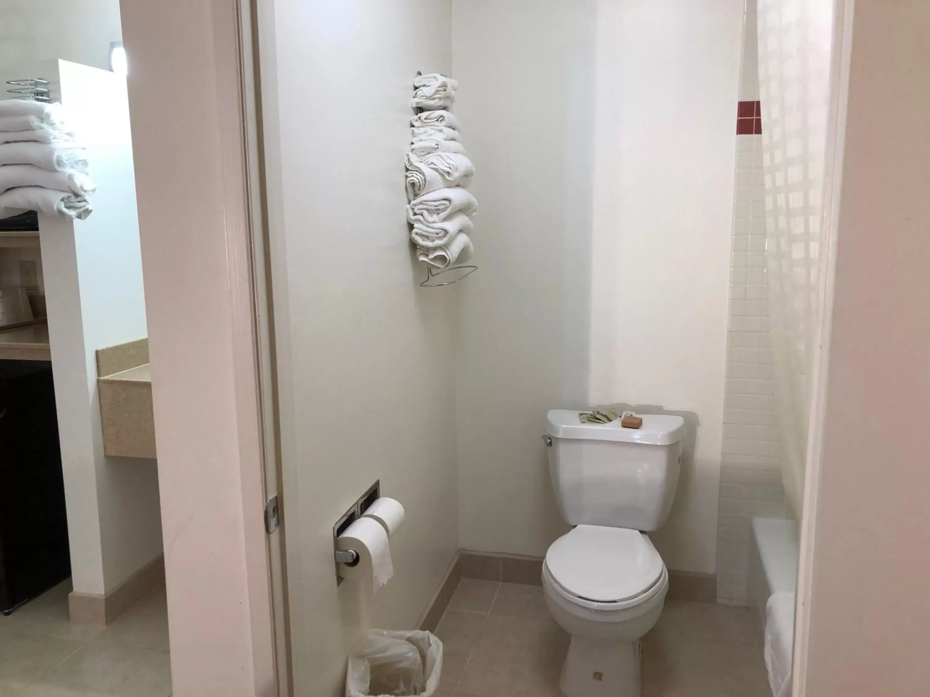 Bathroom in Luxury Inn