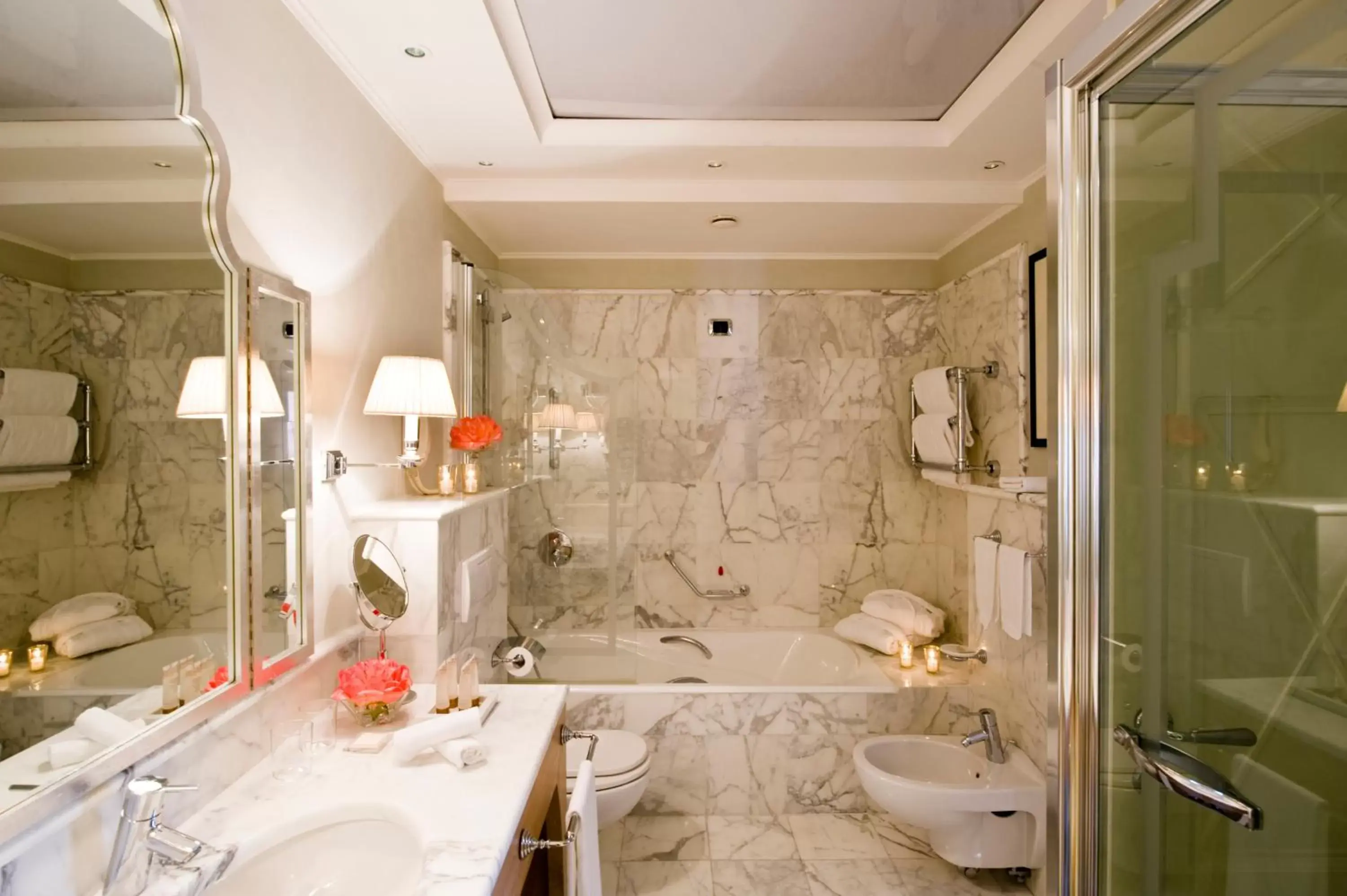 Bathroom in Splendid Venice - Starhotels Collezione