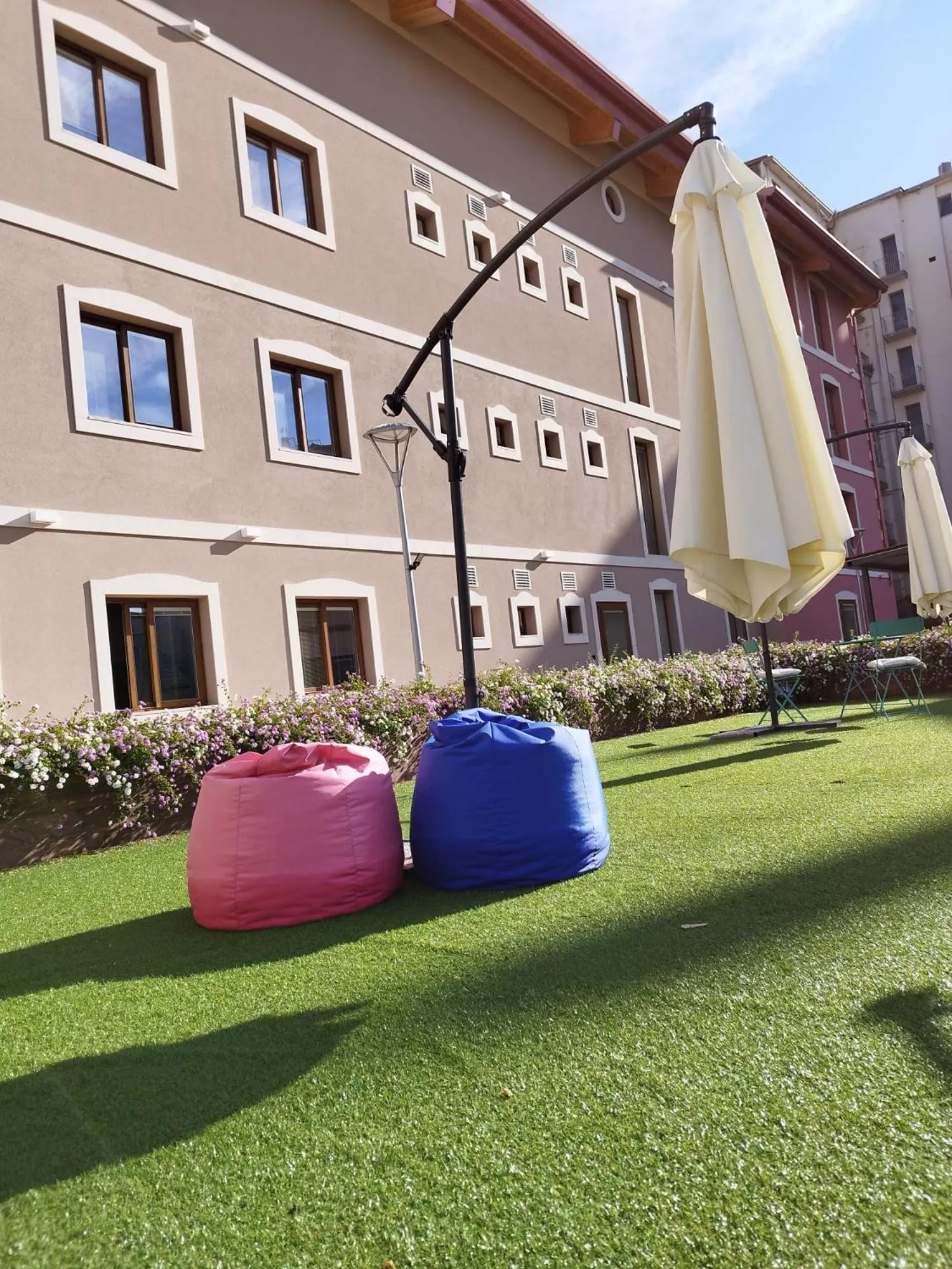 Garden in ROOMS alCentro