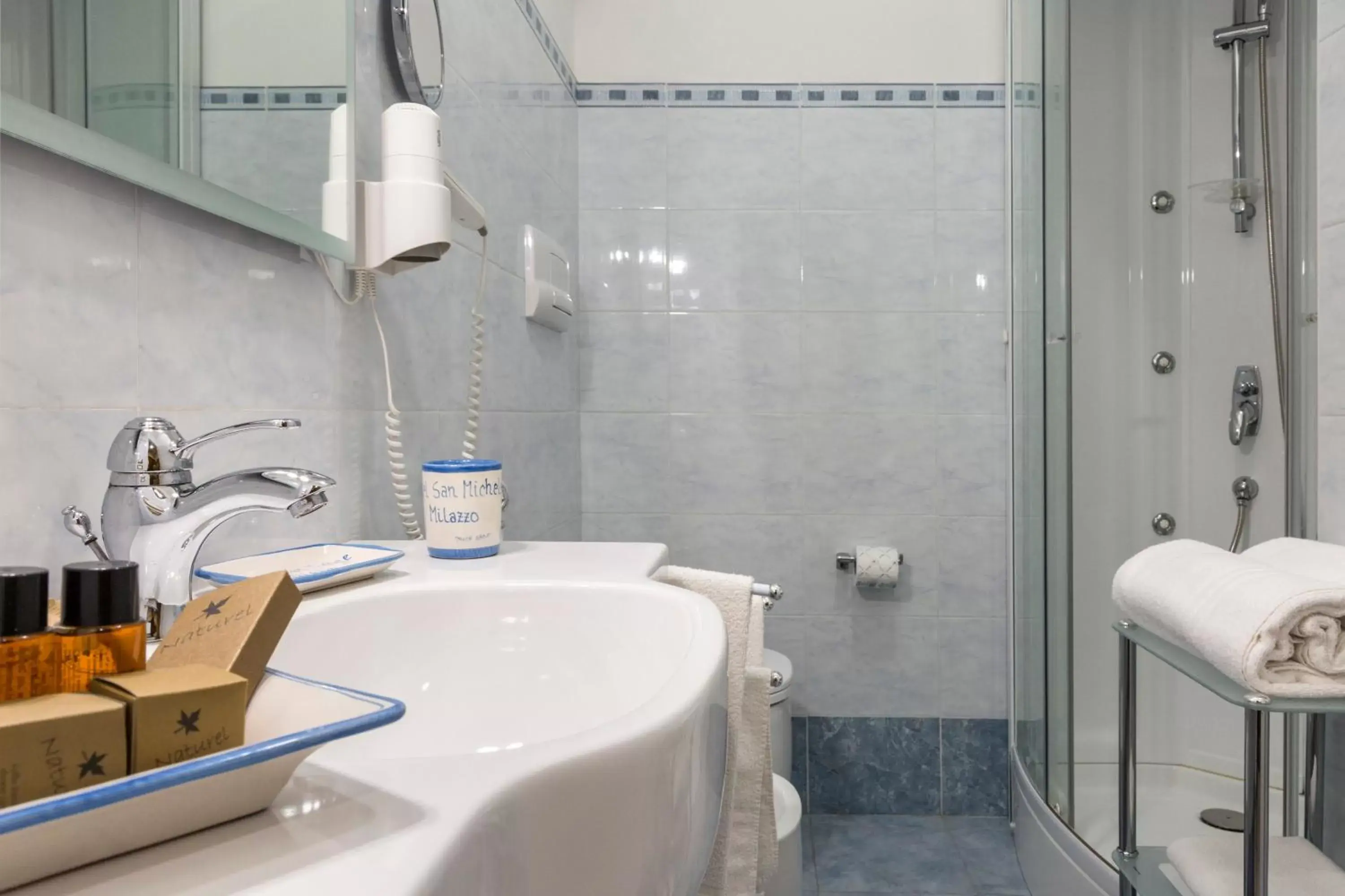 Bathroom in Hotel San Michele