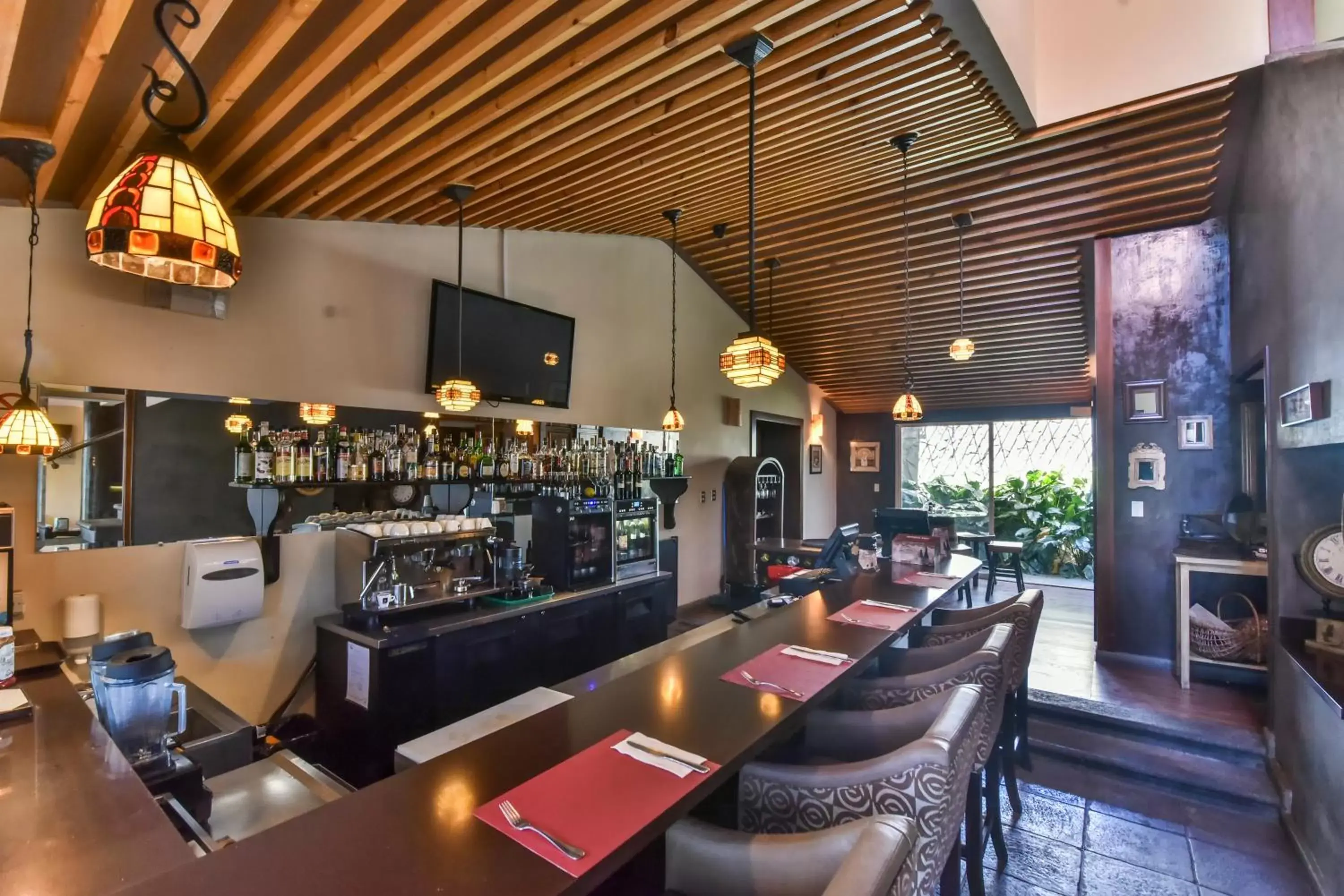 Lounge or bar, Lounge/Bar in La Riviera Hotel