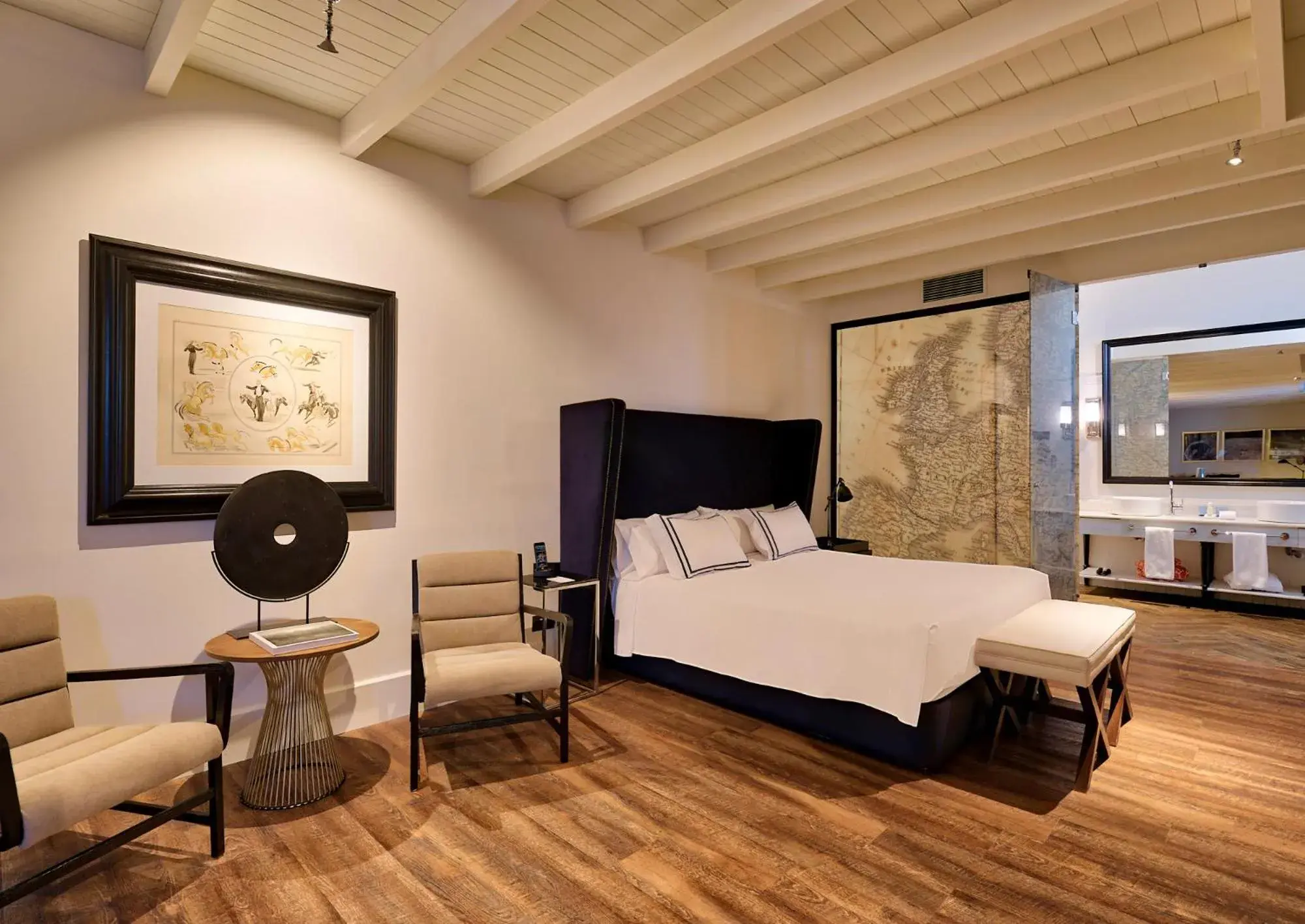 Photo of the whole room in Only YOU Boutique Hotel Madrid