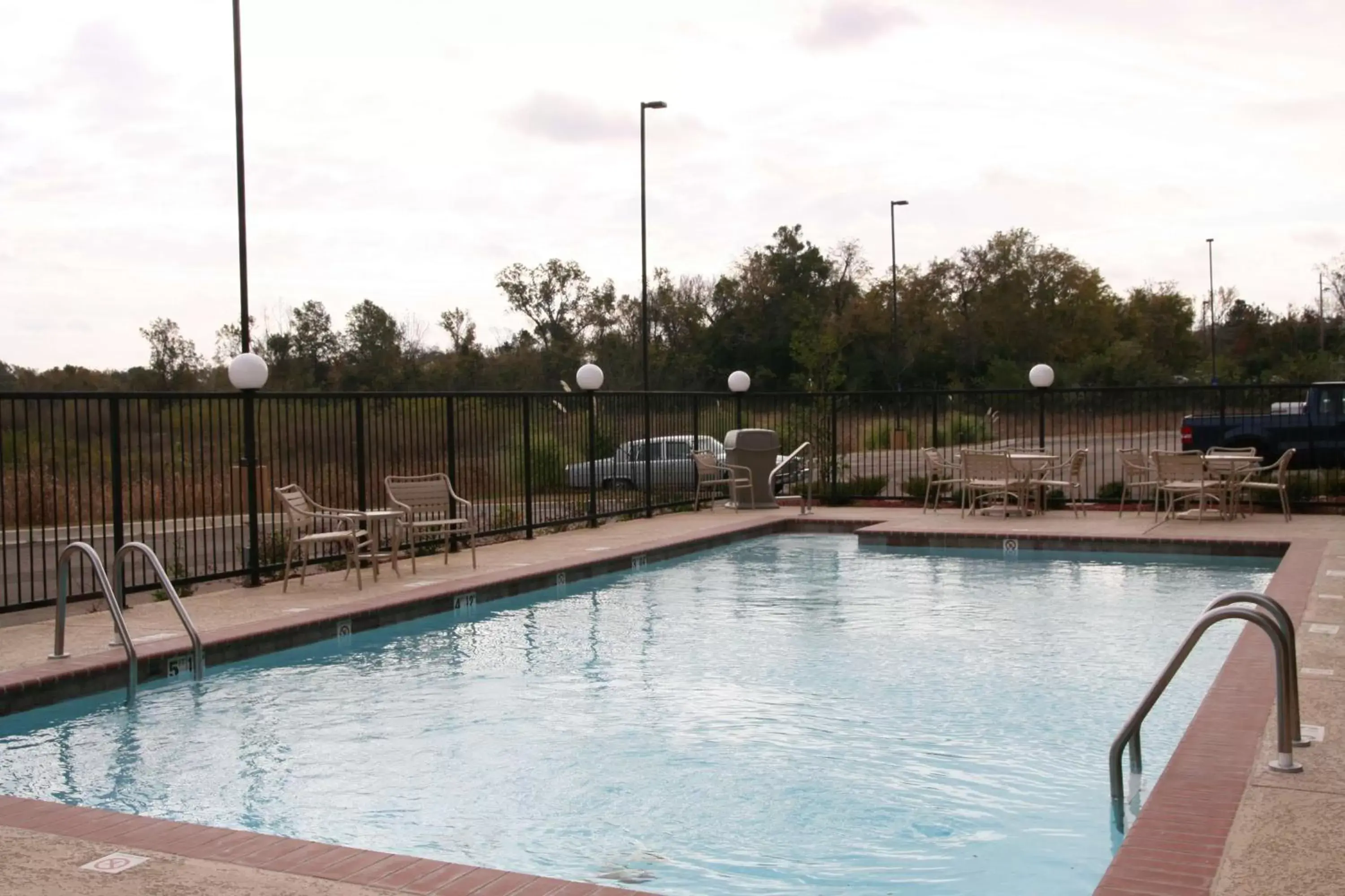 Pool view, Swimming Pool in Hampton Inn & Suites Natchez