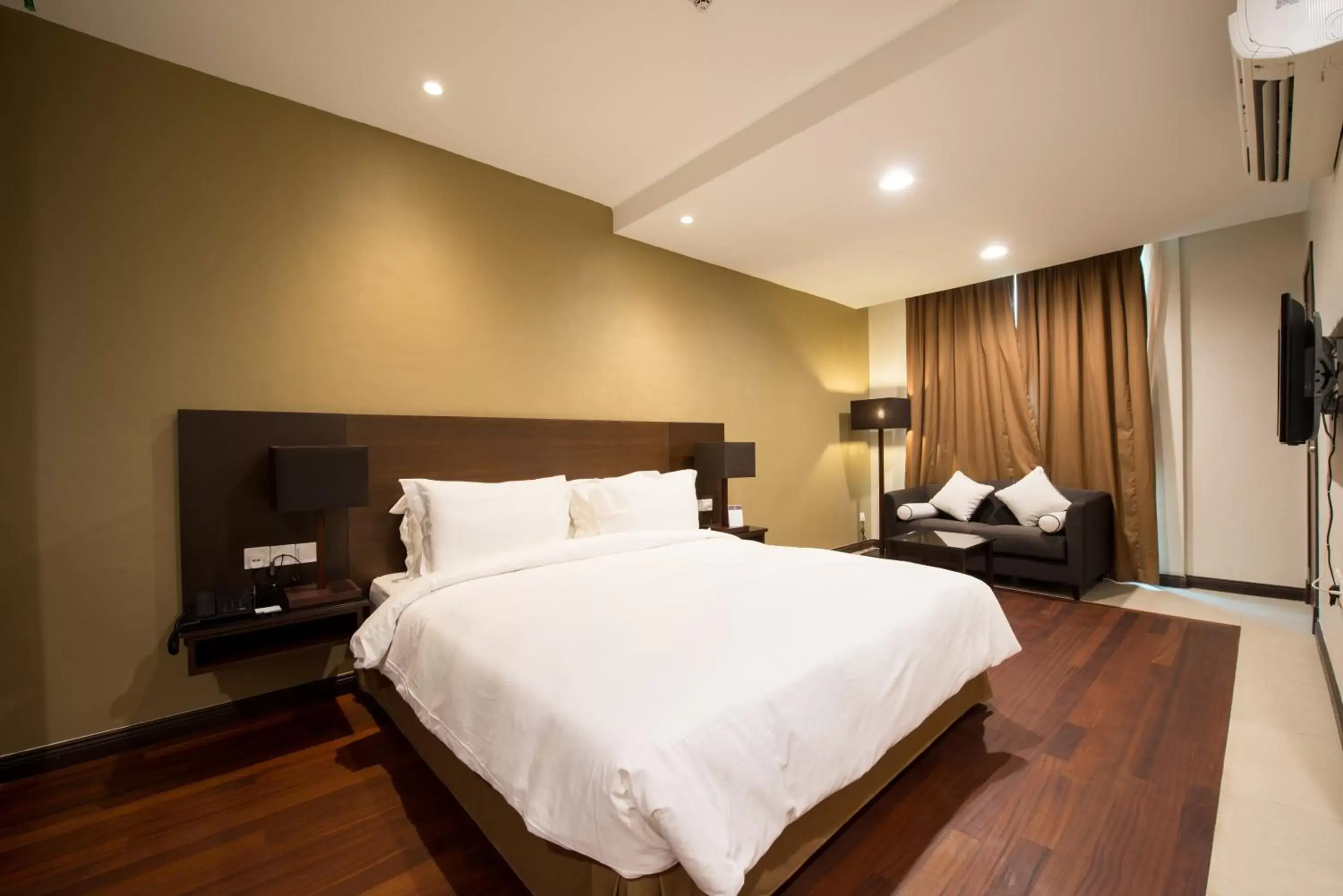 Bedroom, Bed in Lazenda Hotel