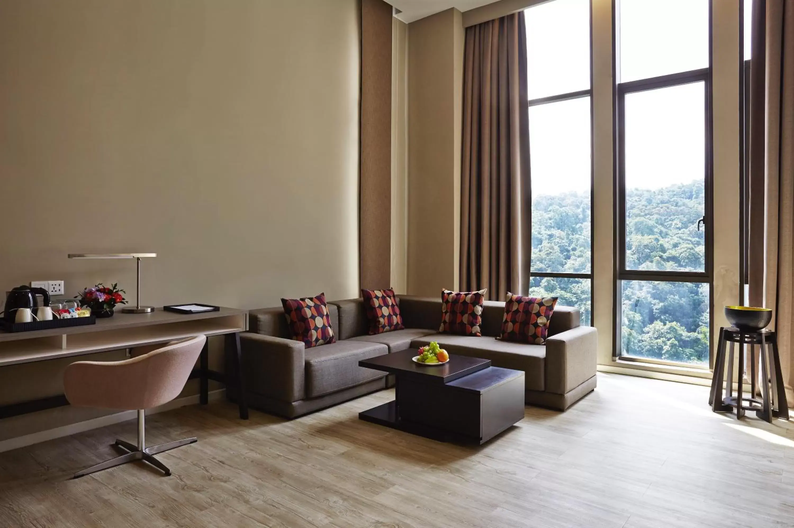 Living room in Qliq Damansara Hotel