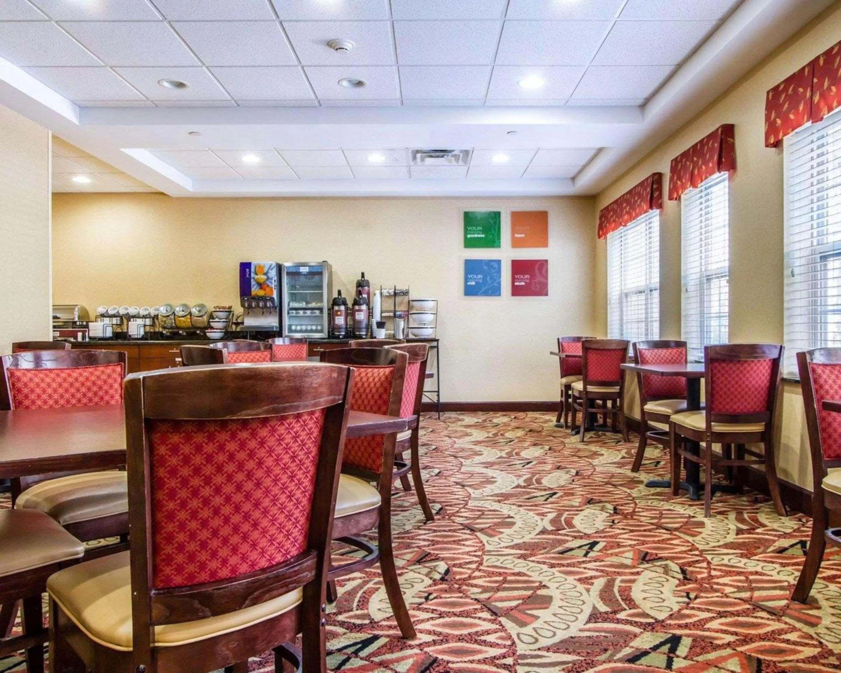 Restaurant/places to eat in Comfort Inn & Suites Scarborough-Portland