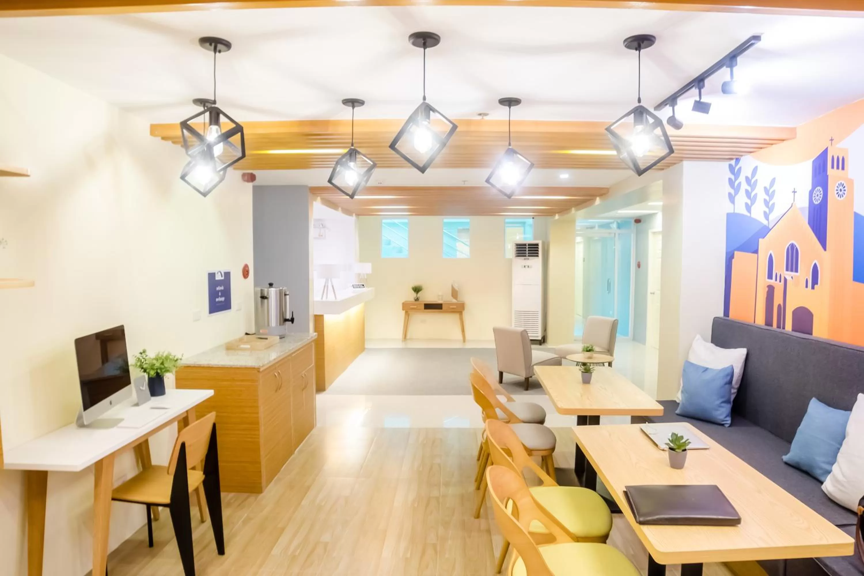 Living room in Bridge Hotel