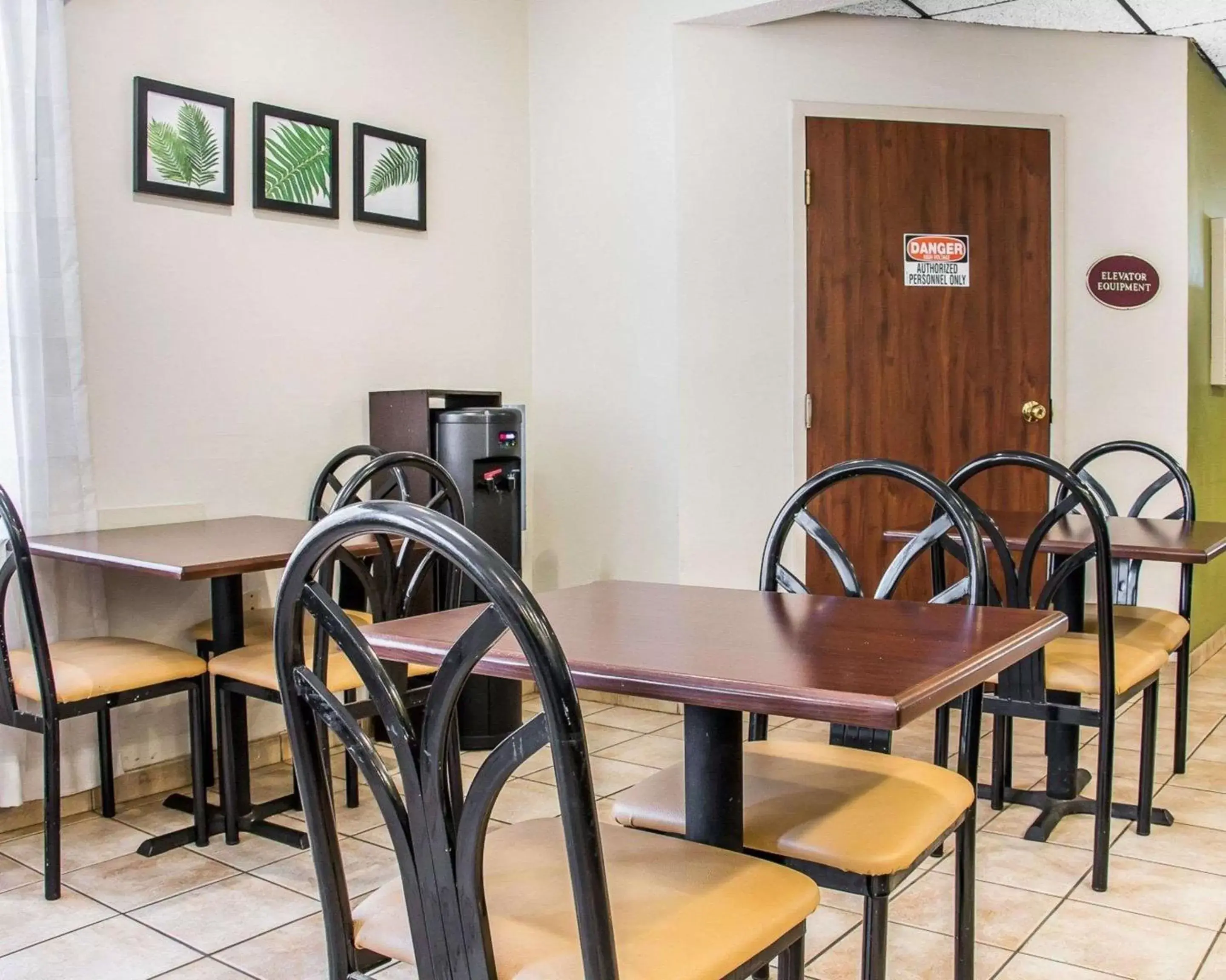 Restaurant/places to eat, Dining Area in Sleep Inn Hardeeville