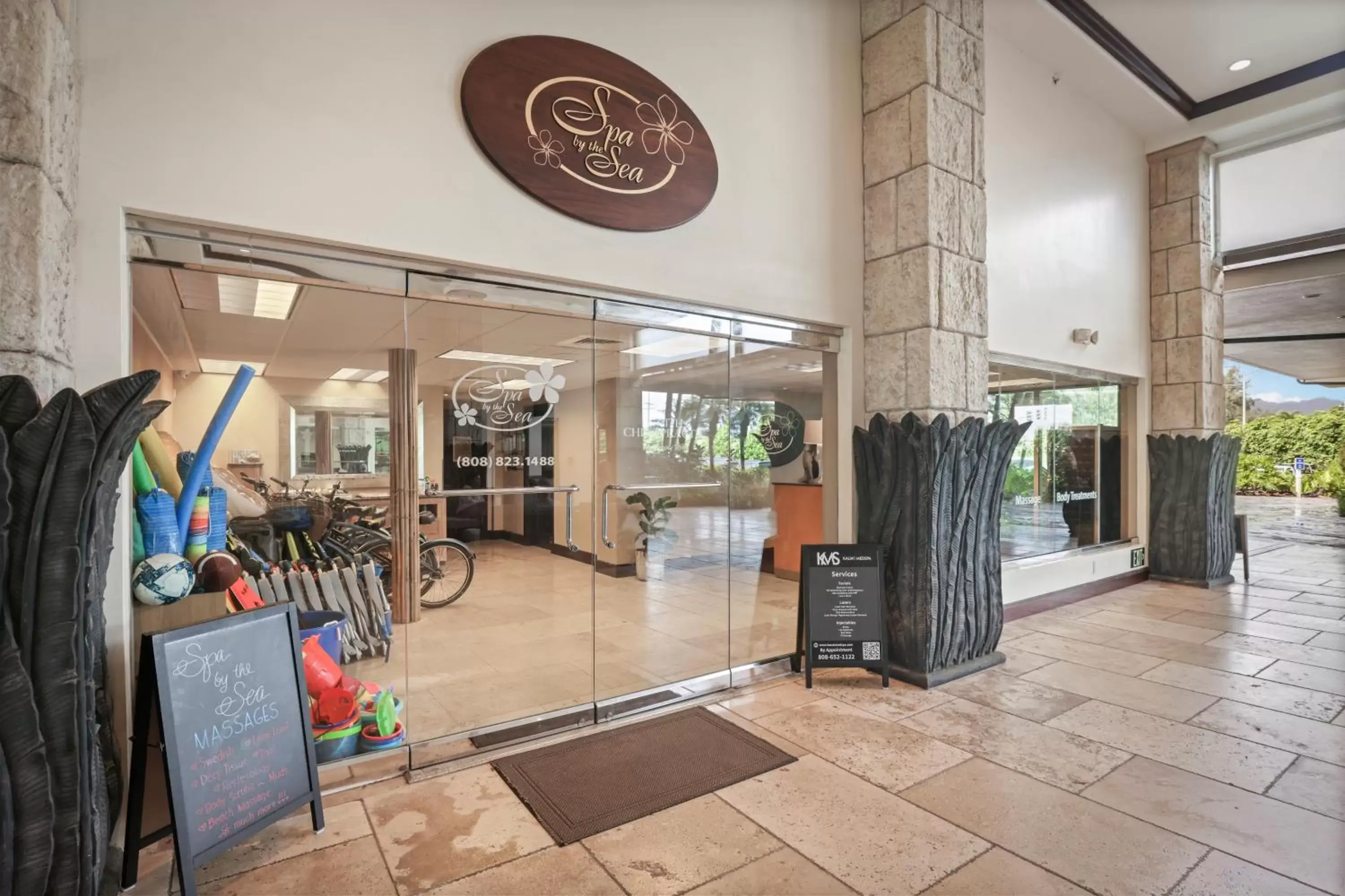 Lobby or reception, Lobby/Reception in Waipouli Beach Resort & Spa Kauai By Outrigger