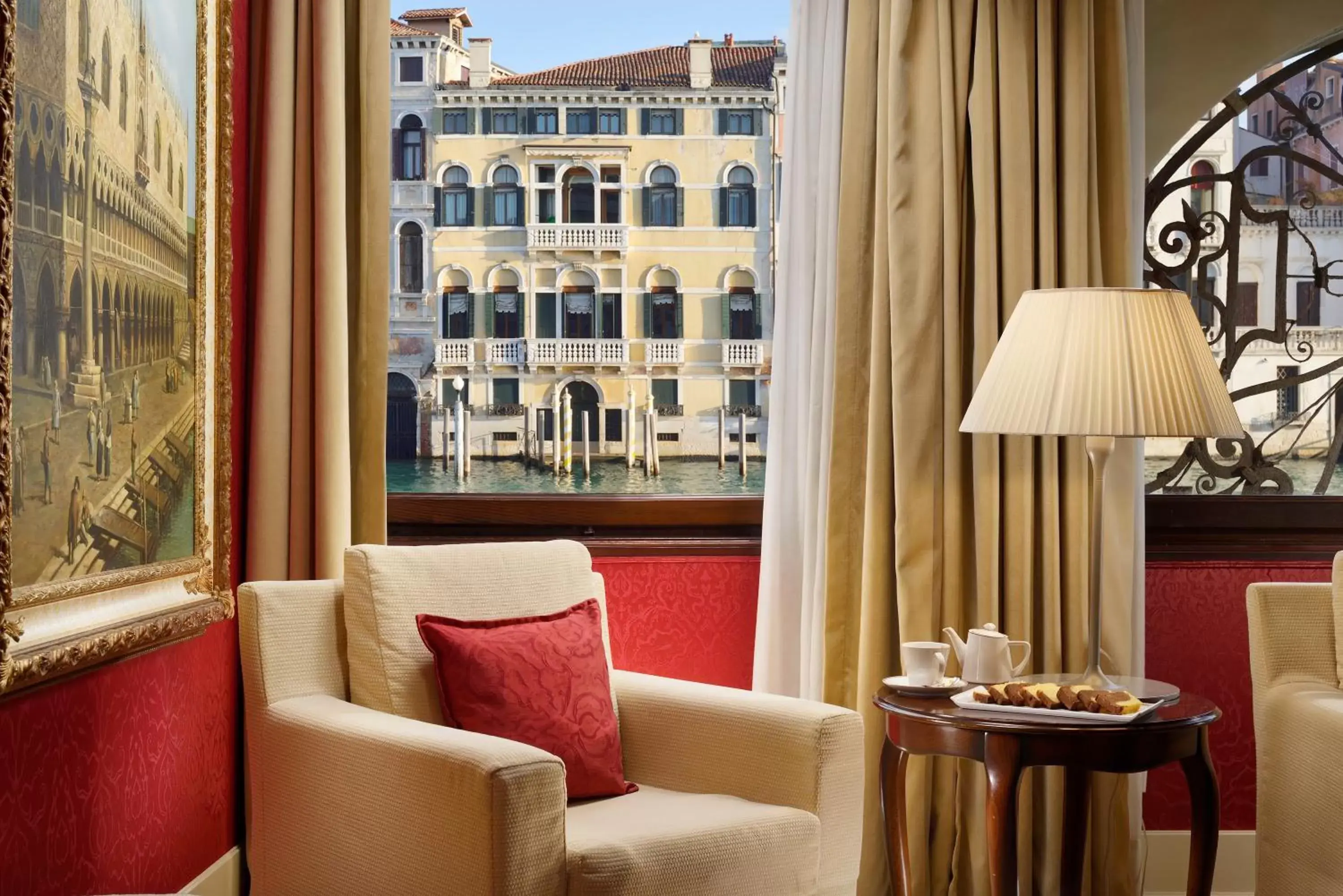 Decorative detail, Seating Area in Hotel Palazzo Giovanelli e Gran Canal