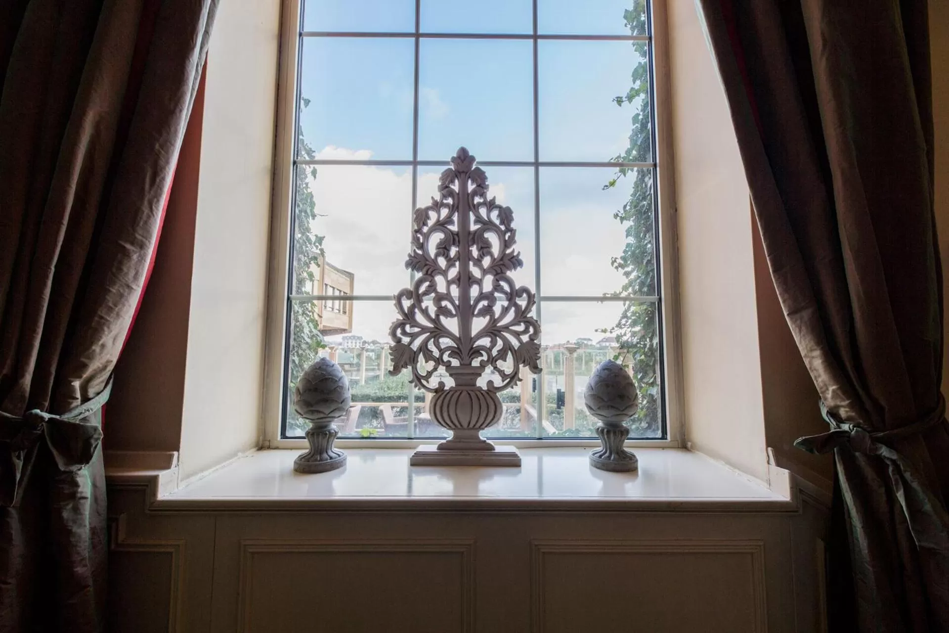 Decorative detail in The Historic Huis ter Duin