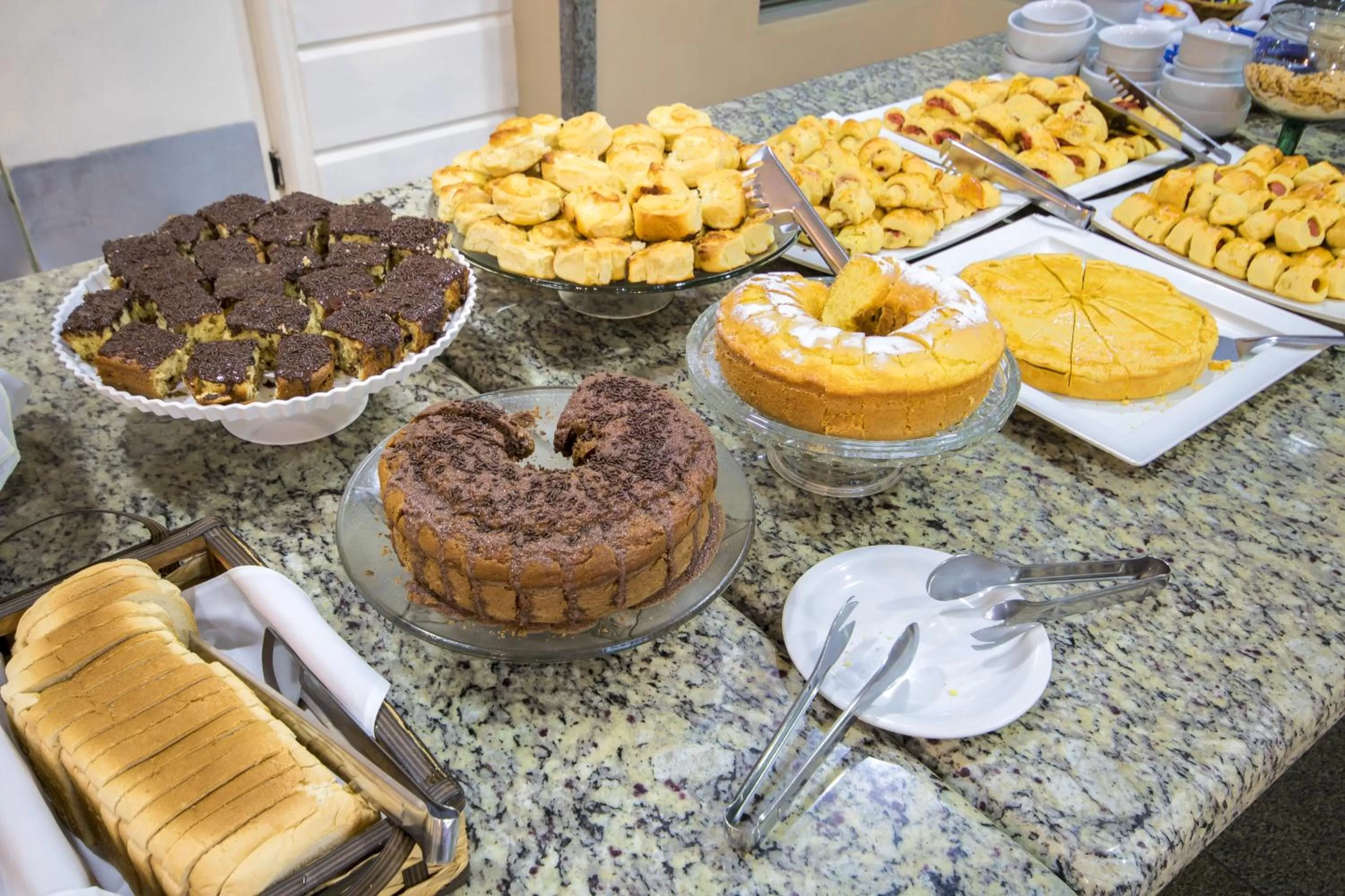 Food in Hotel Dan Inn Sorocaba by Nacional Inn