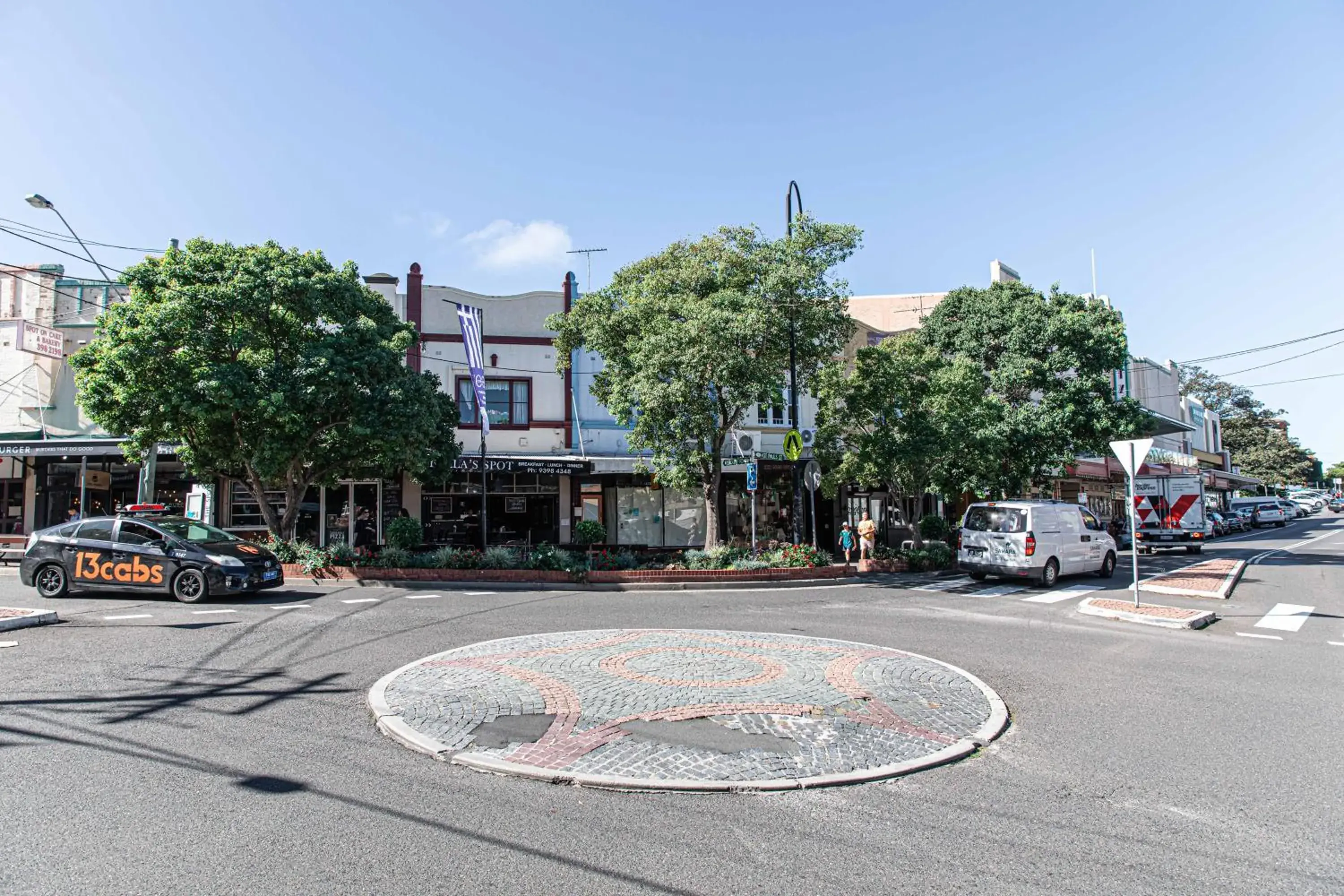 Neighbourhood in High Cross Randwick by Sydney Lodges