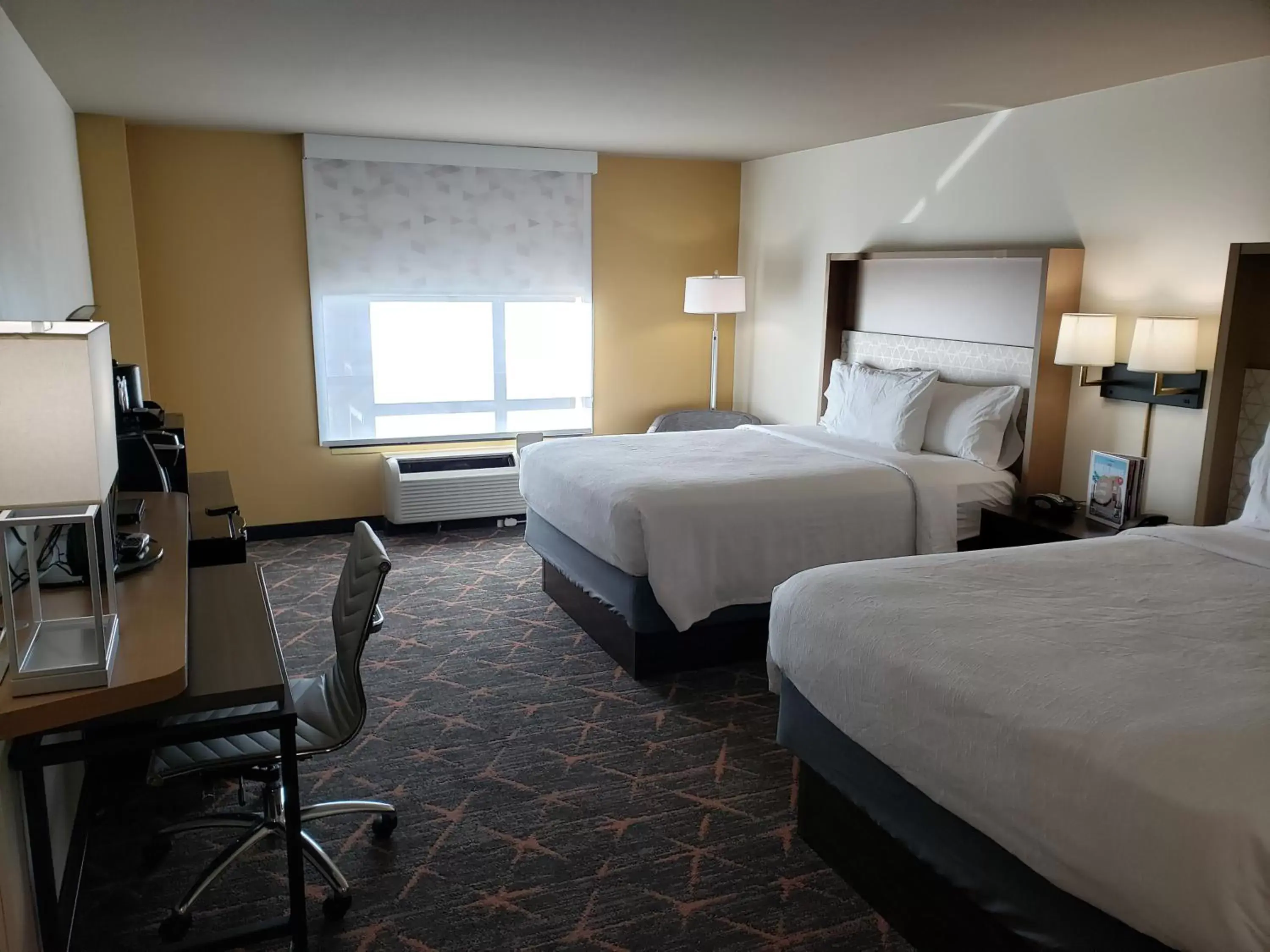 Holiday Inn Hotel & Suites Tulsa South by IHG Holiday Inn Hotel & Suites Tulsa South by IHG