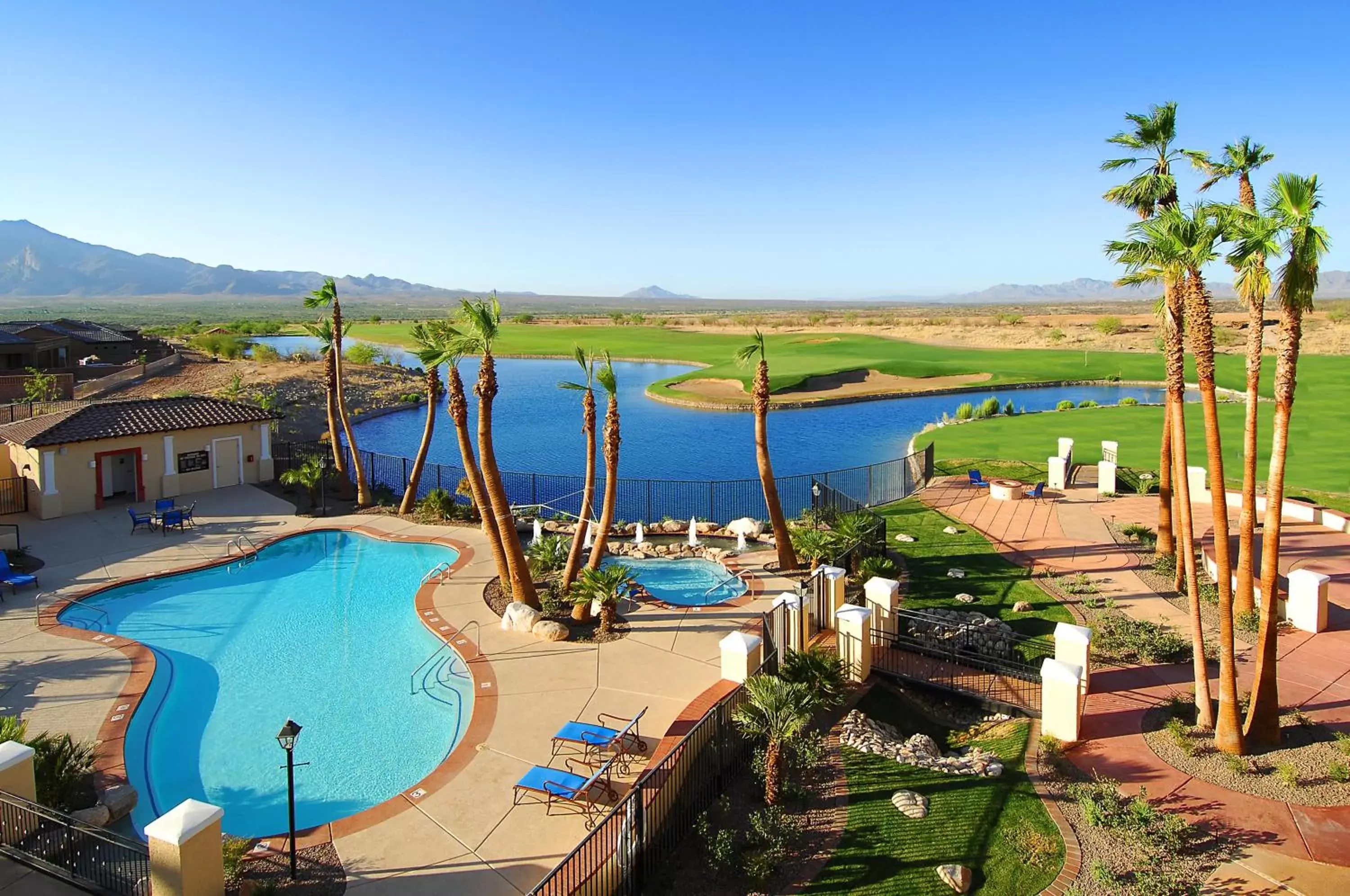 Swimming pool in Canoa Ranch Golf Resort Swimming pool in Canoa Ranch Golf Resort