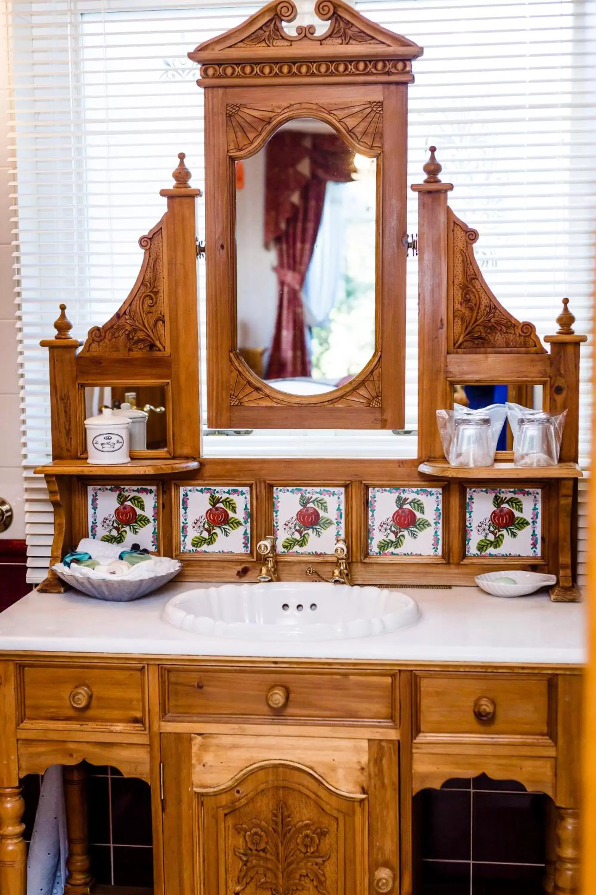 Bathroom in Koala Cottage