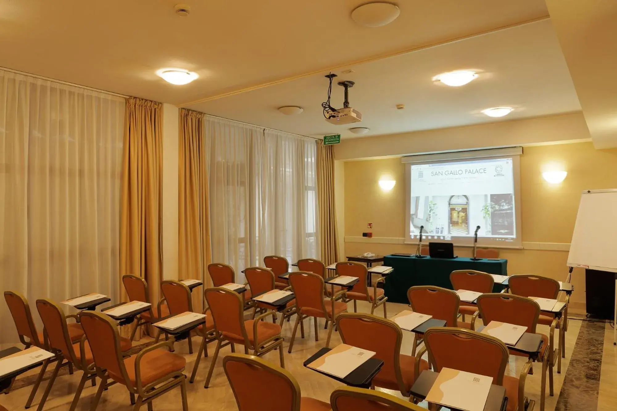 Business facilities in San Gallo Palace Hotel