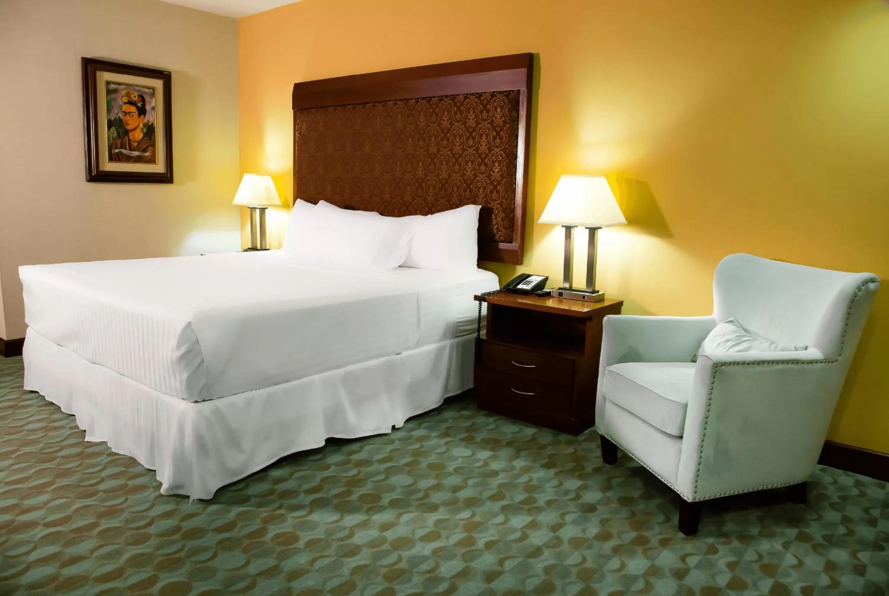 Bed in Hotel Plaza Juan Carlos