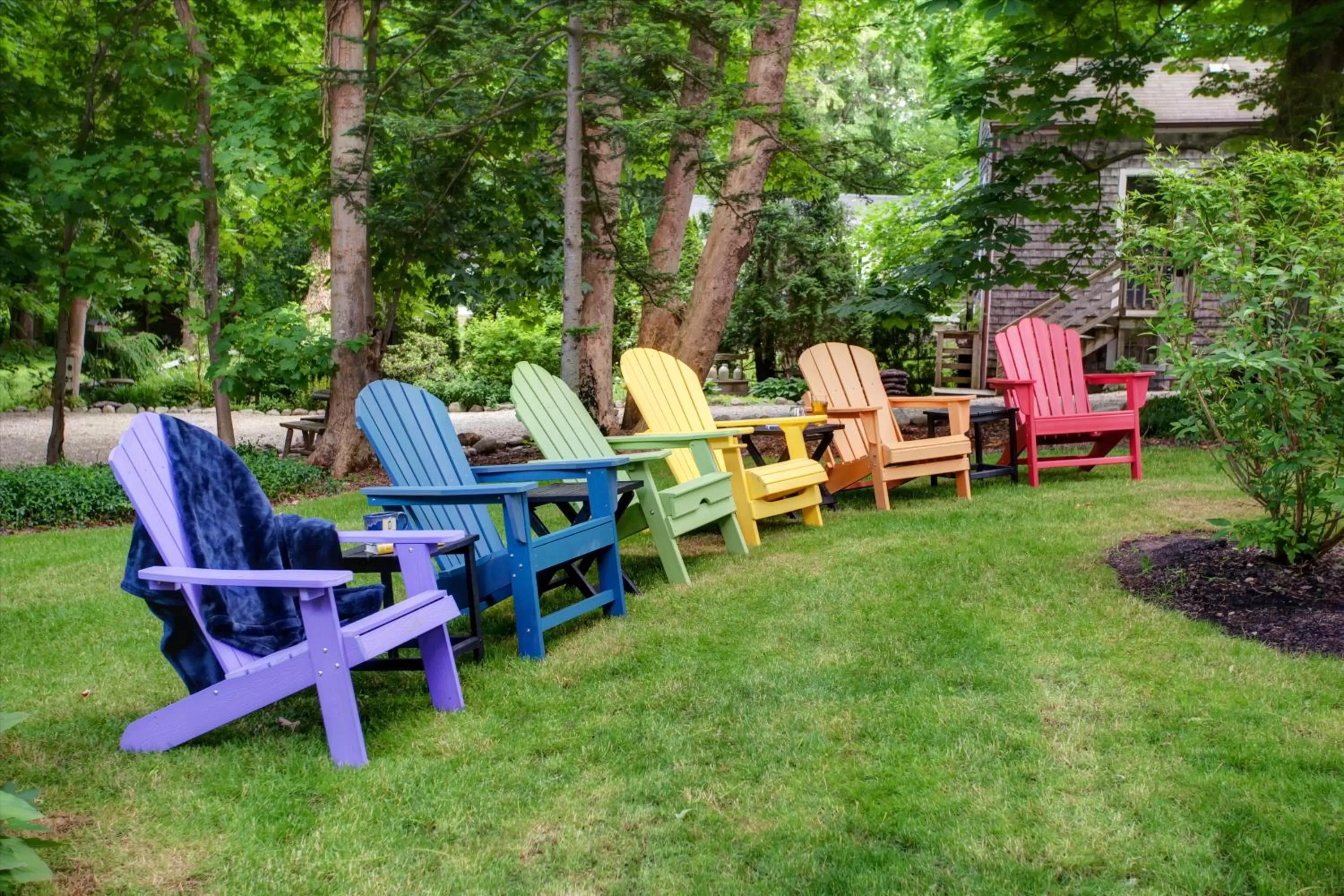 Seating area in Inn On Main