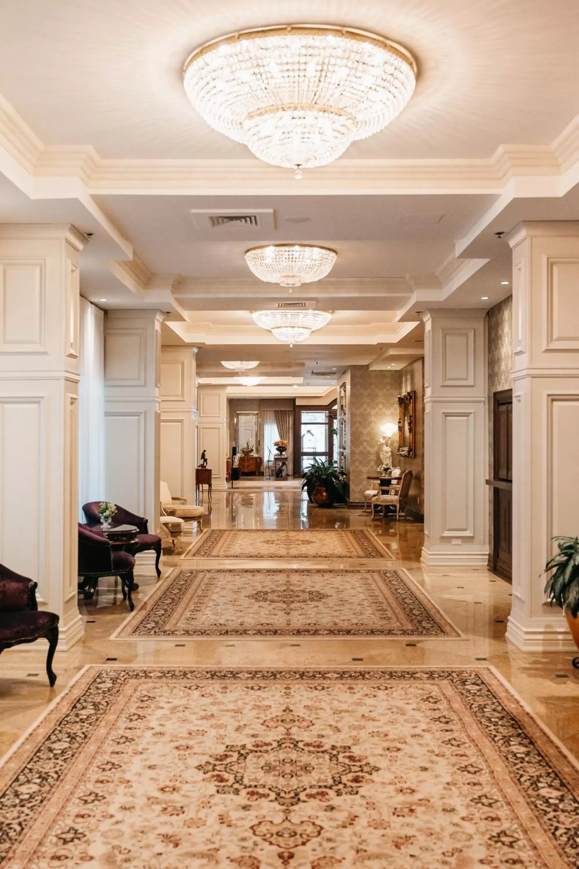 Lobby/Reception in Chateau Vaudreuil