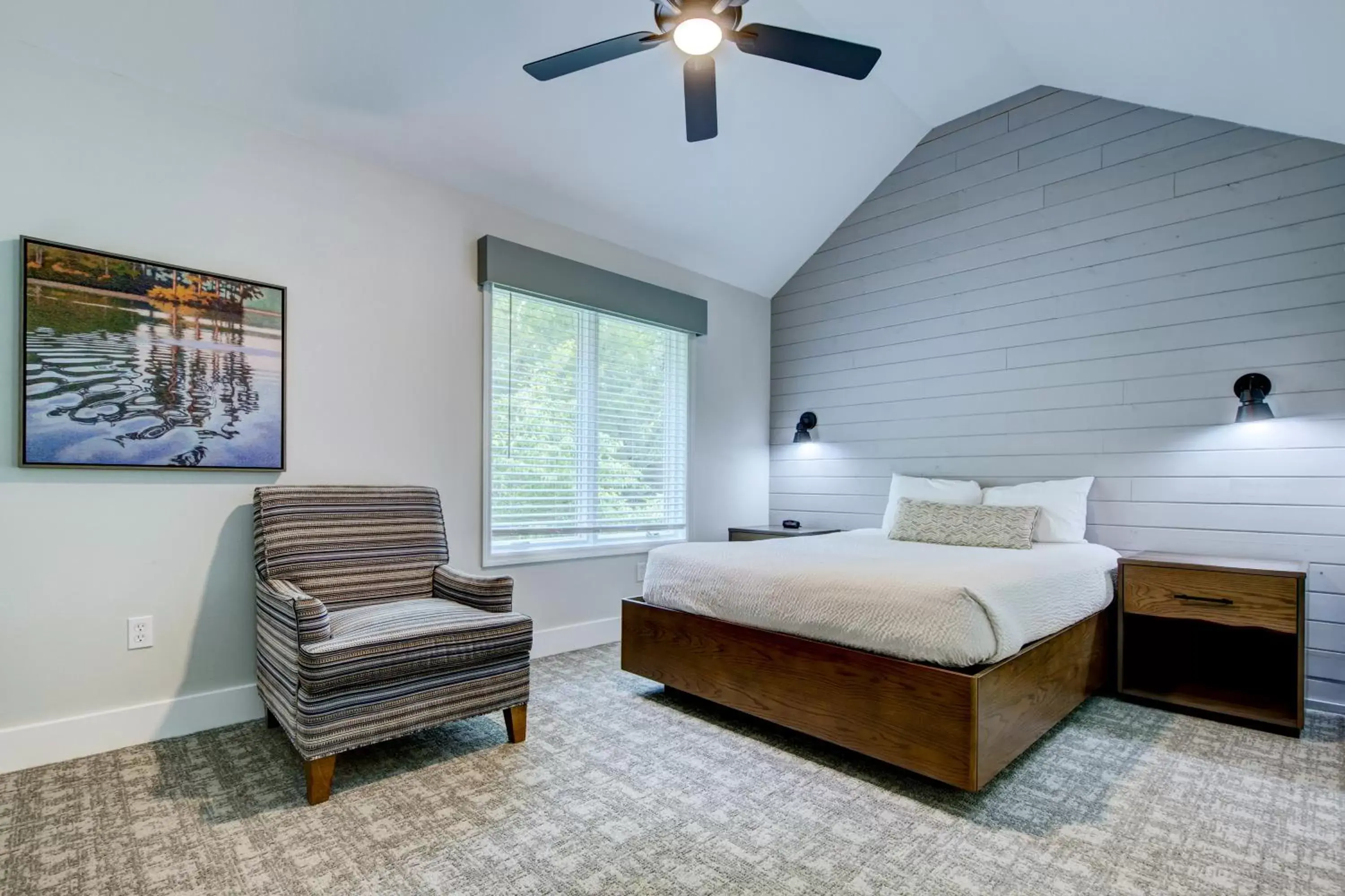 Bedroom in Pocono Mountain Villas by Exploria Resorts