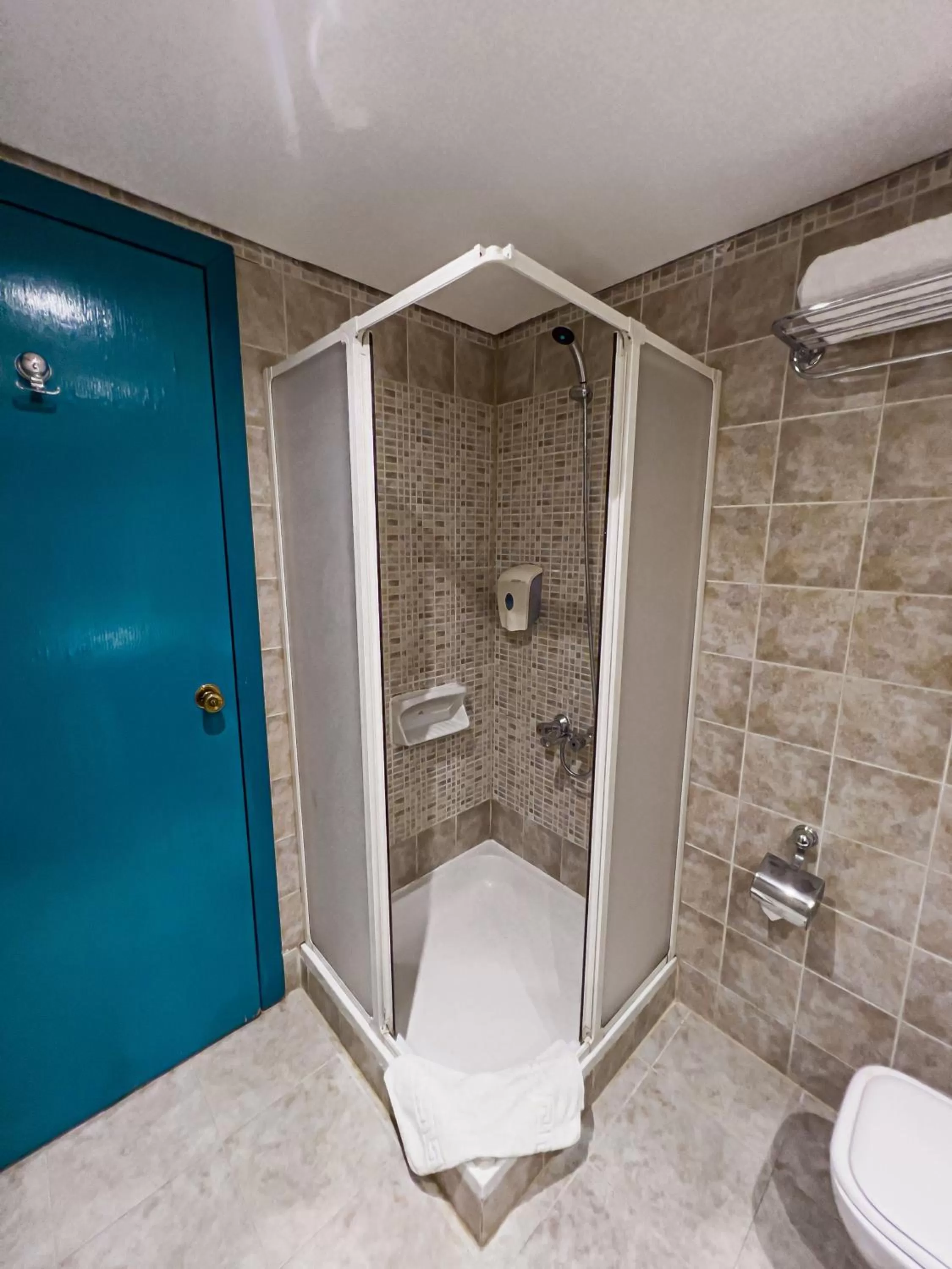 Palm Beach Resort Families and Couples only