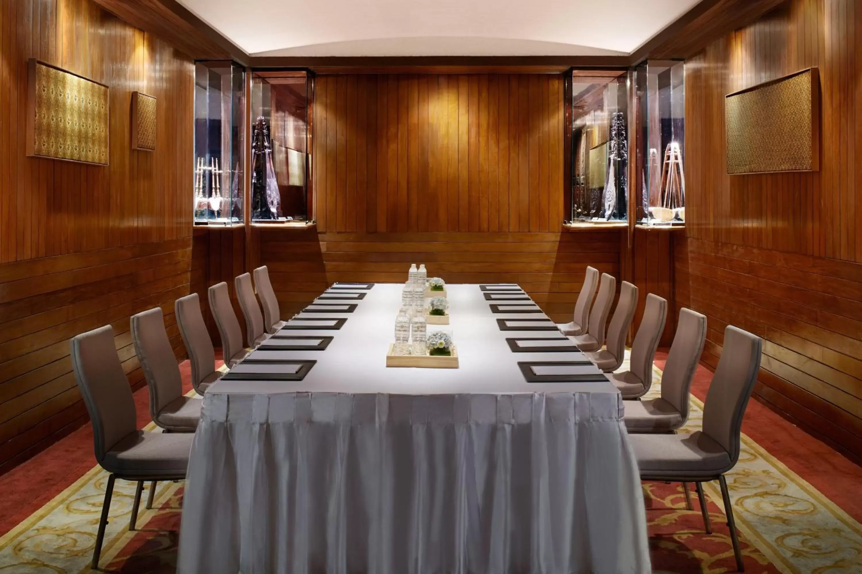 Meeting/conference room in Sari Pacific Jakarta, Autograph Collection