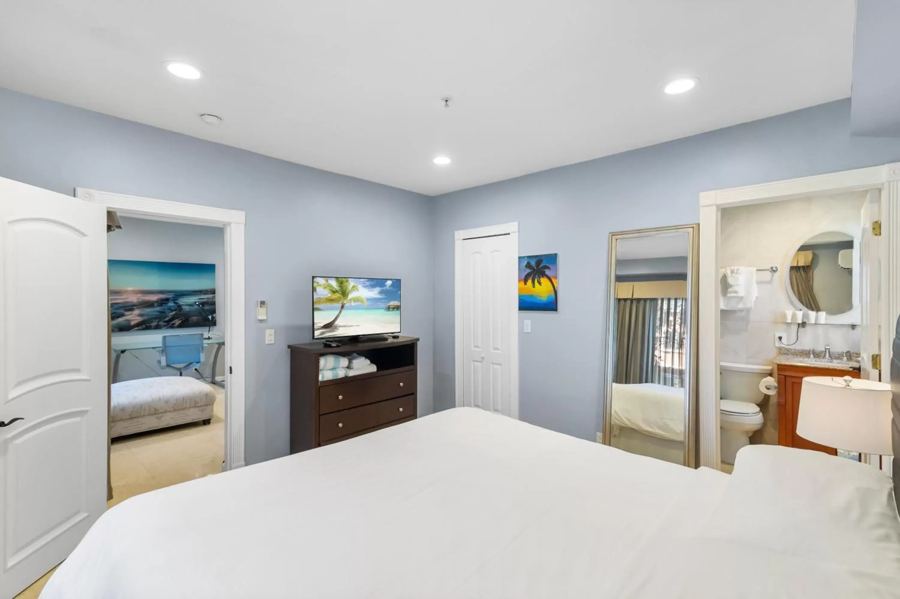 Bedroom in Isle of Venice Residence and Marina