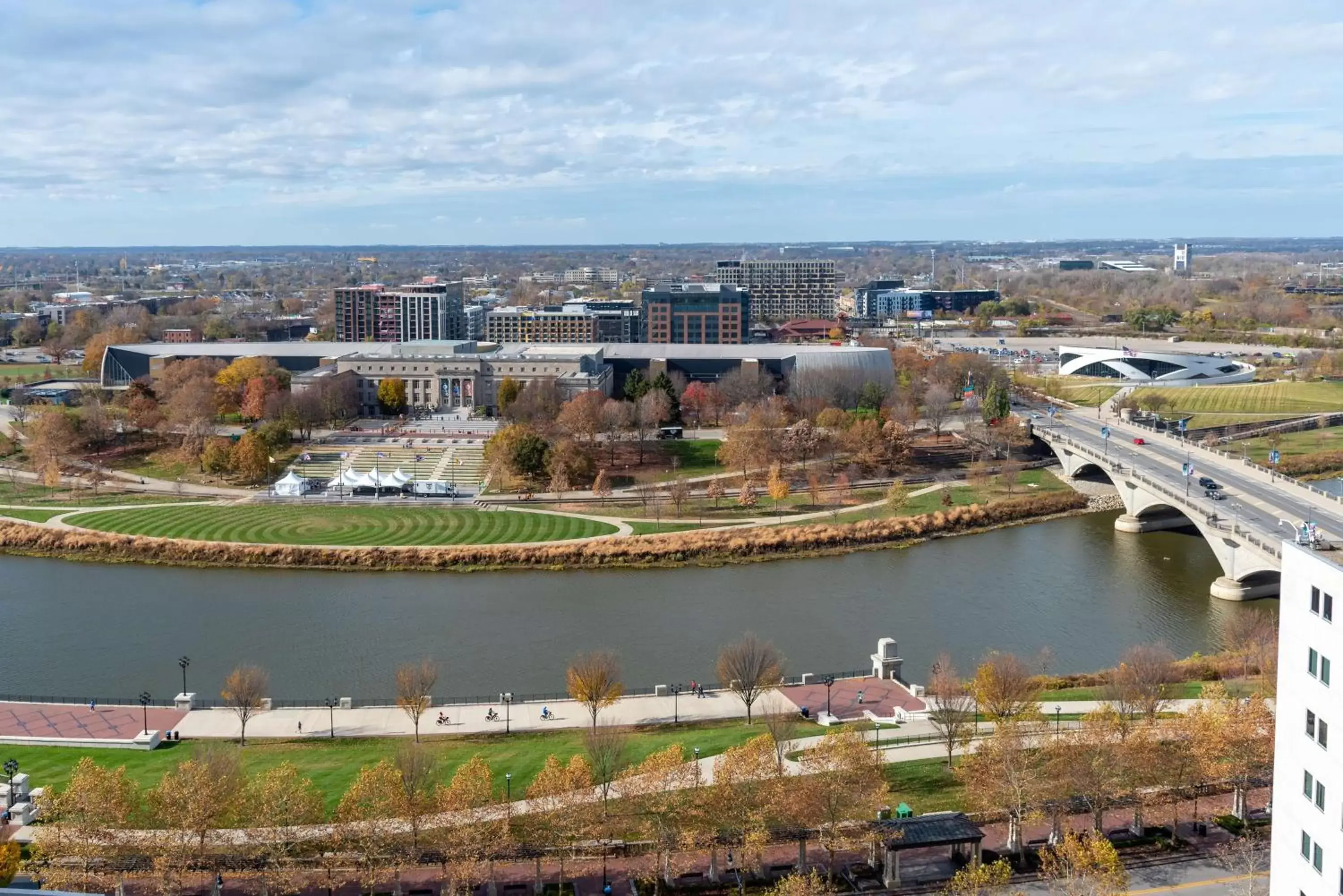 Property building, Bird's-eye View in DoubleTree Suites by Hilton Hotel Columbus Downtown