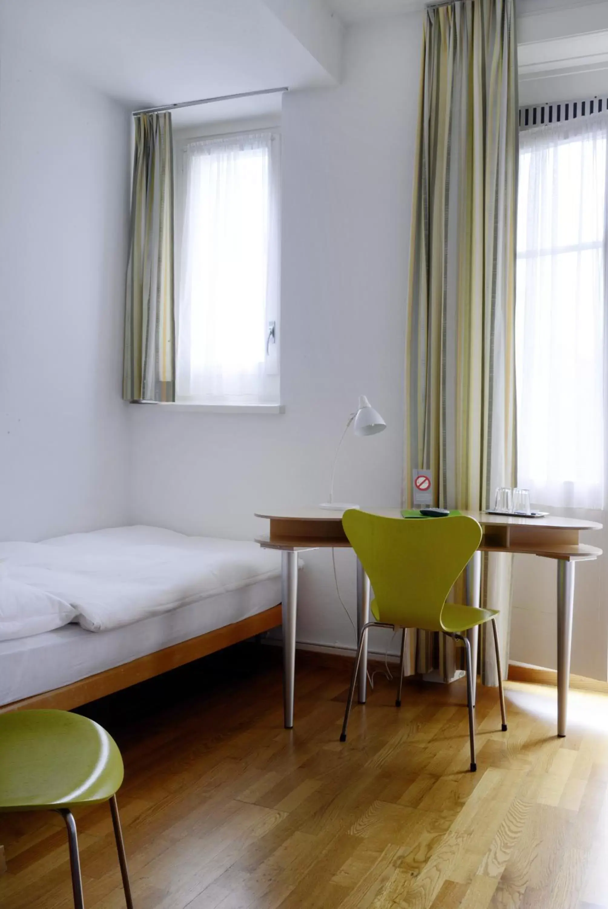 Standard Single Room with Shared Bathroom in Hotel Marthahaus