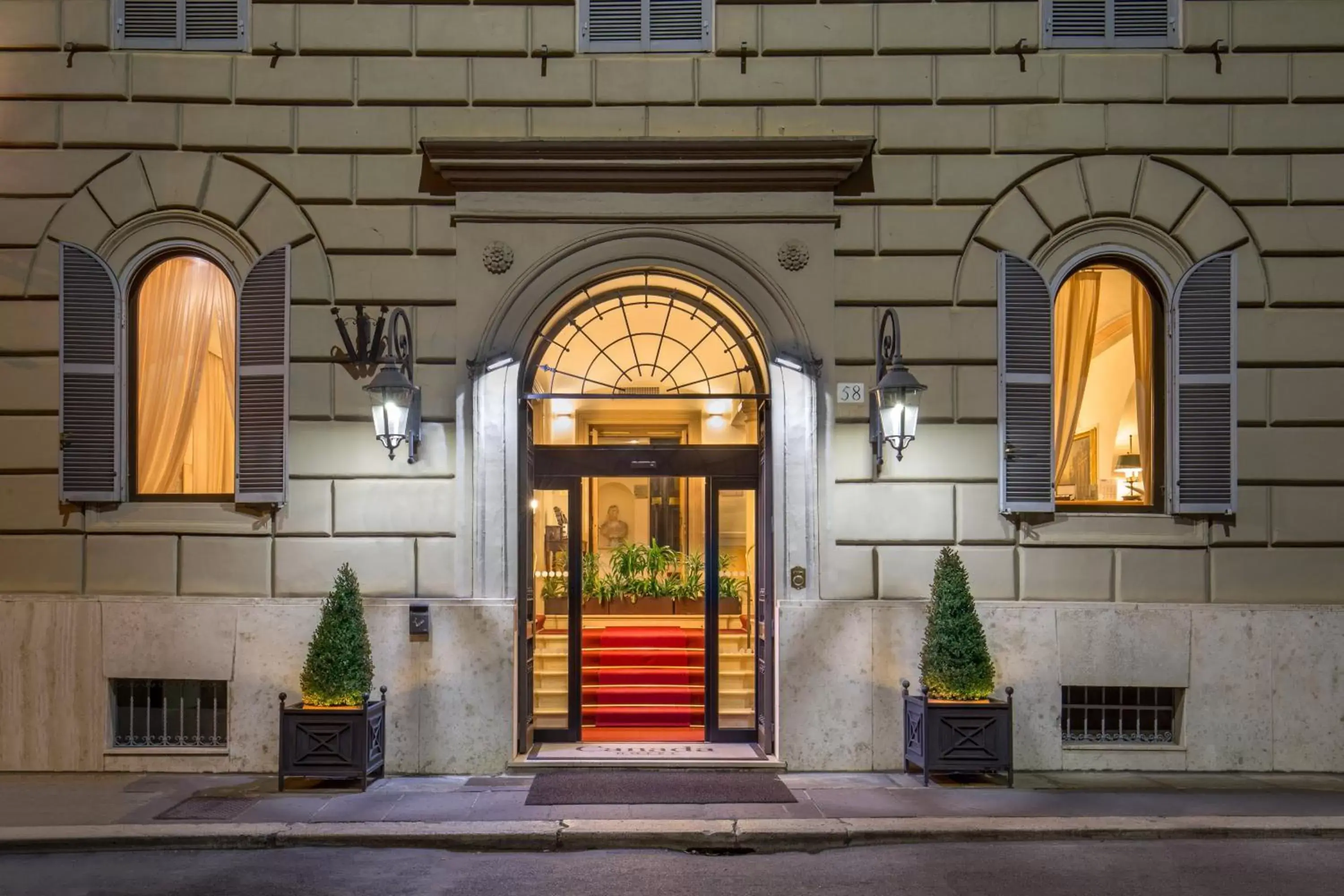 Facade/entrance in Hotel Canada, BW Premier Collection