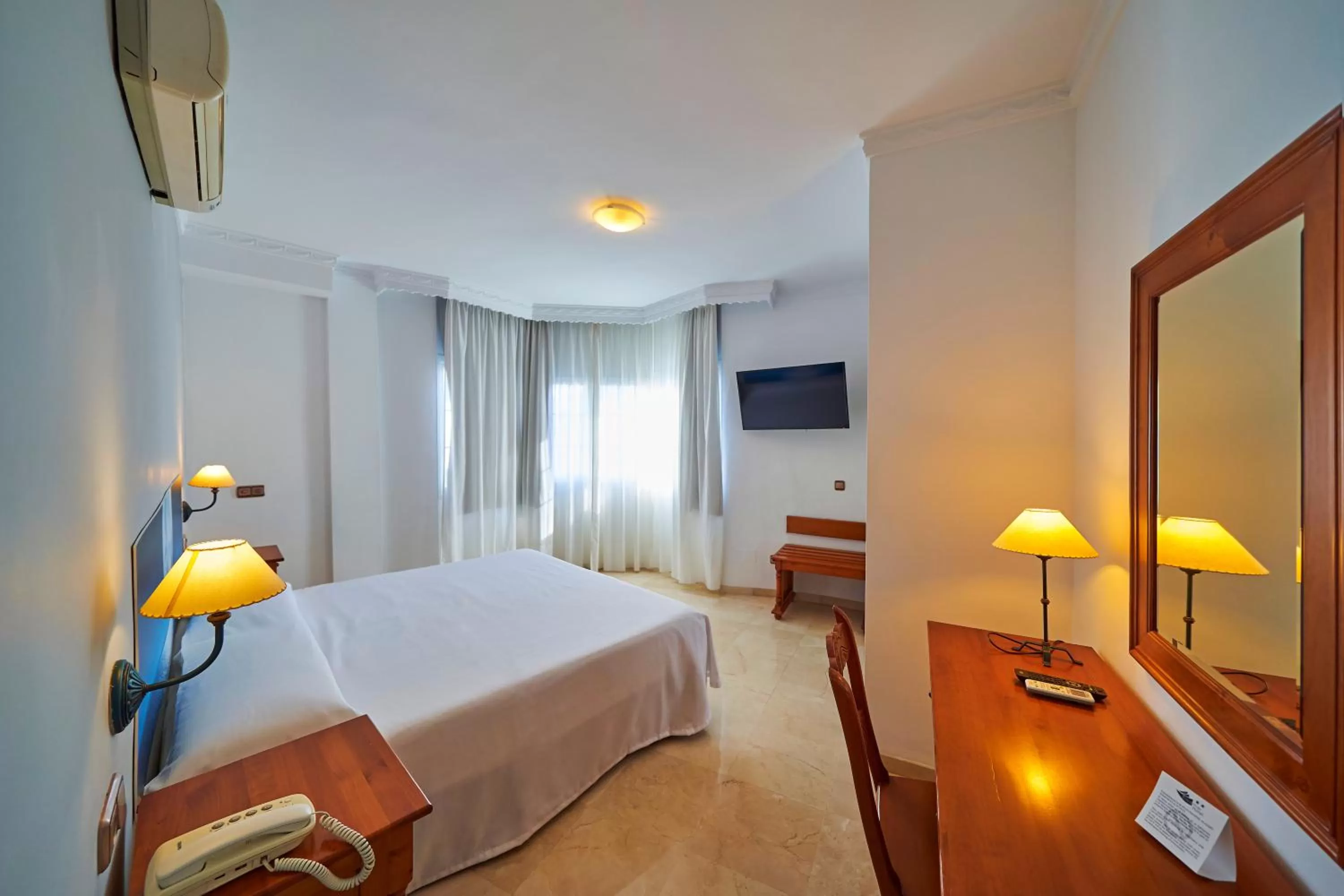 Bed in Hotel Bajamar Centro