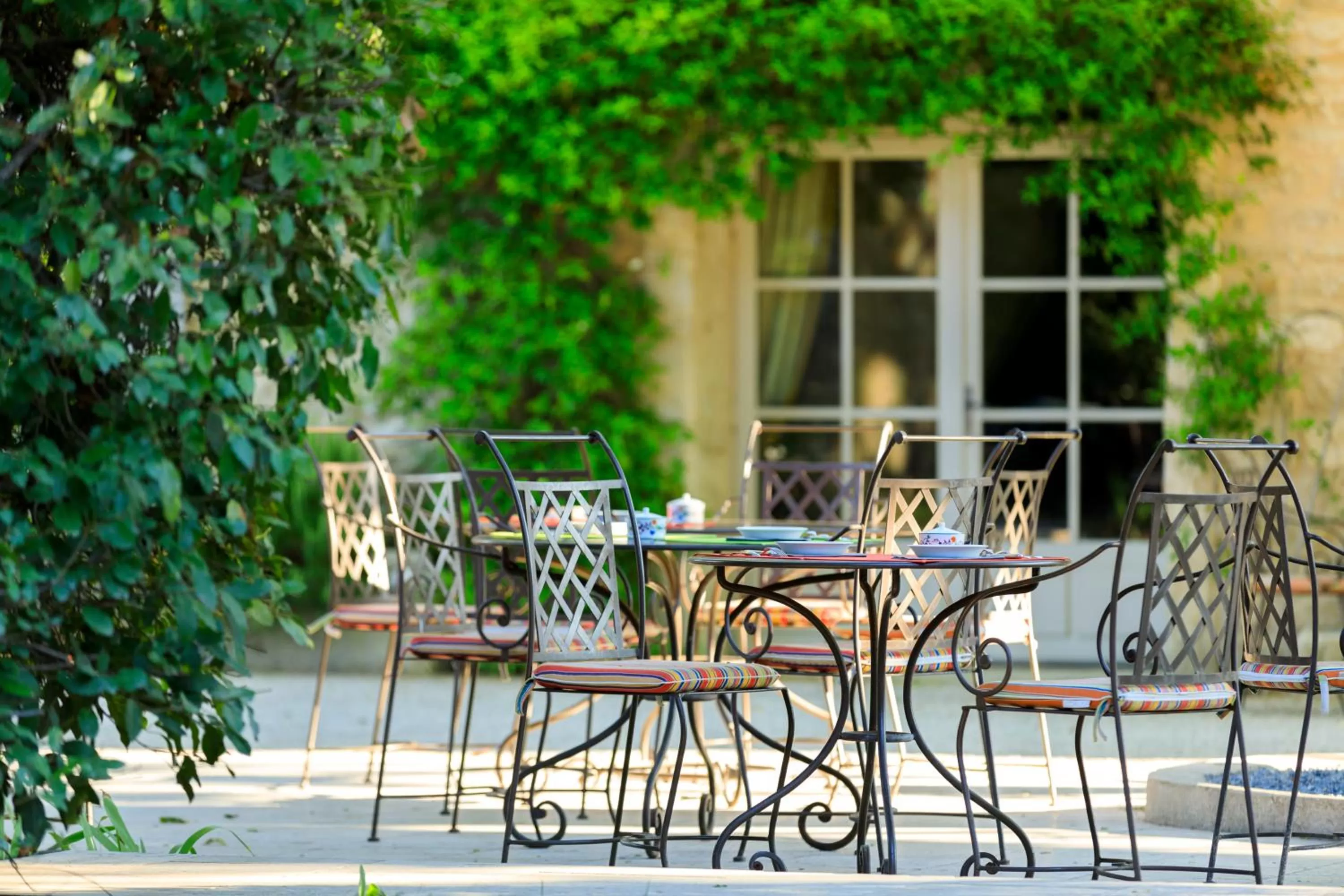 Patio in Hôtel Mas Valentine