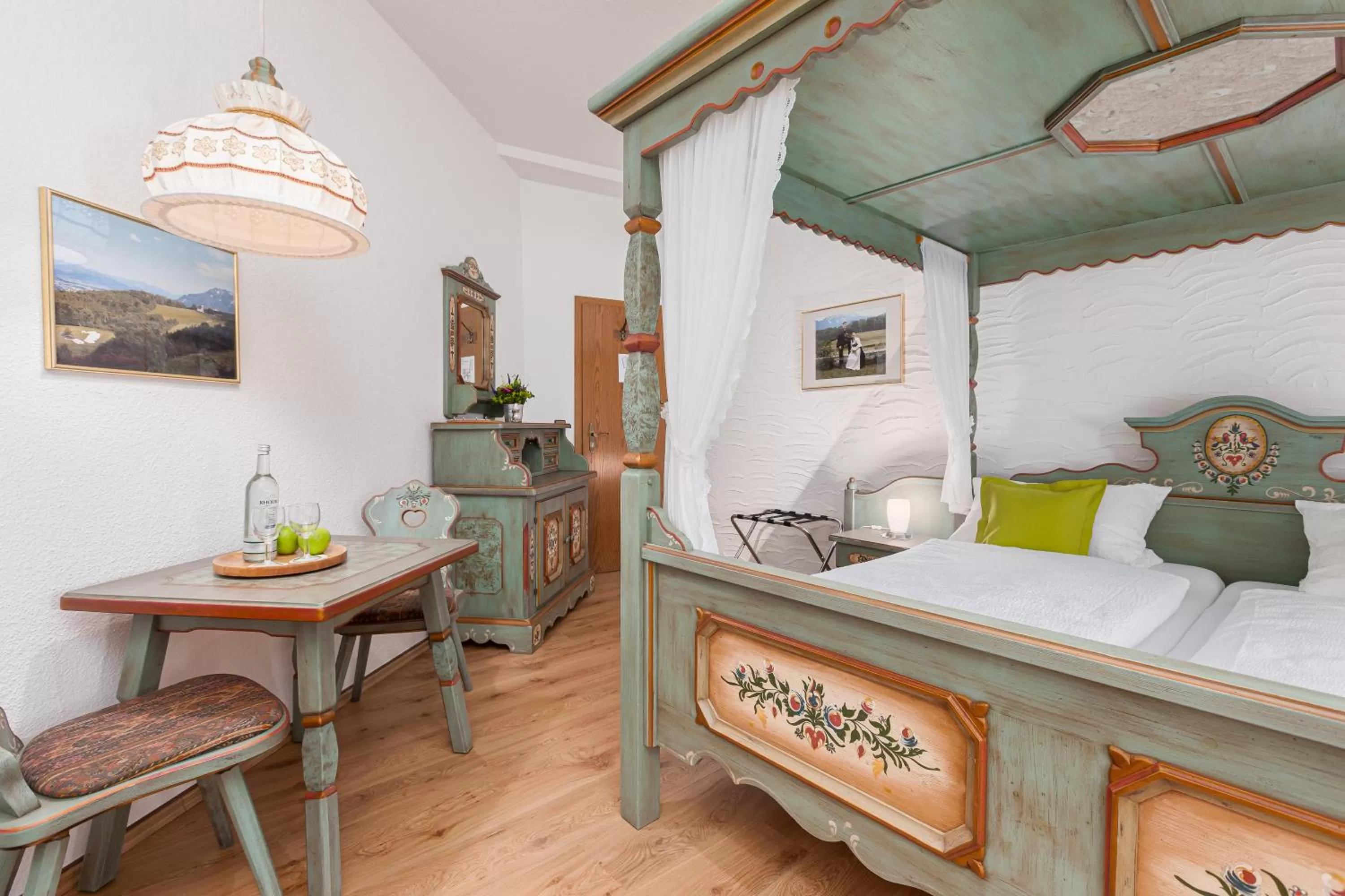 Bed in Hotel Landgasthof Hölzer