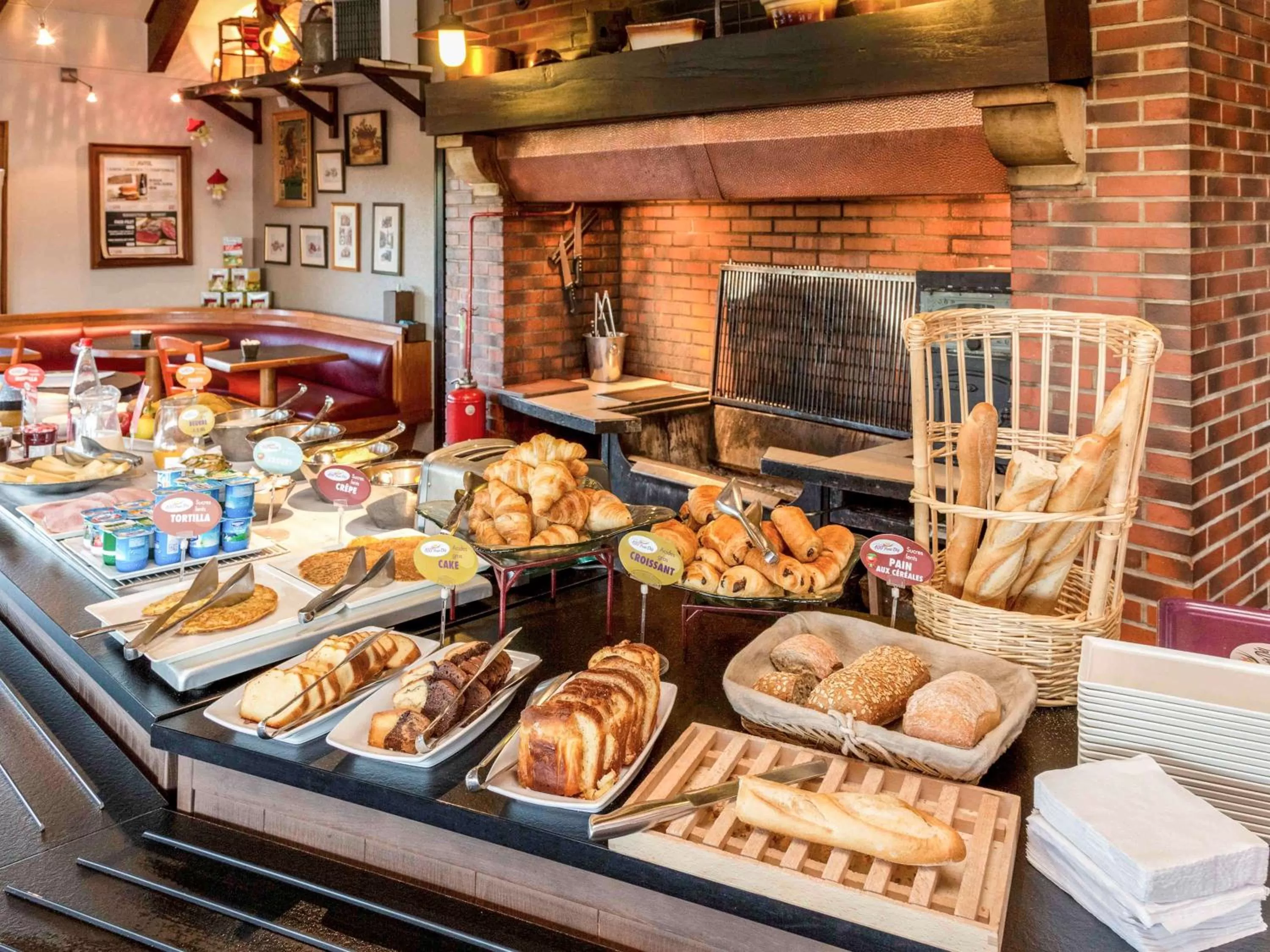 Restaurant/places to eat in ibis Saint Dizier