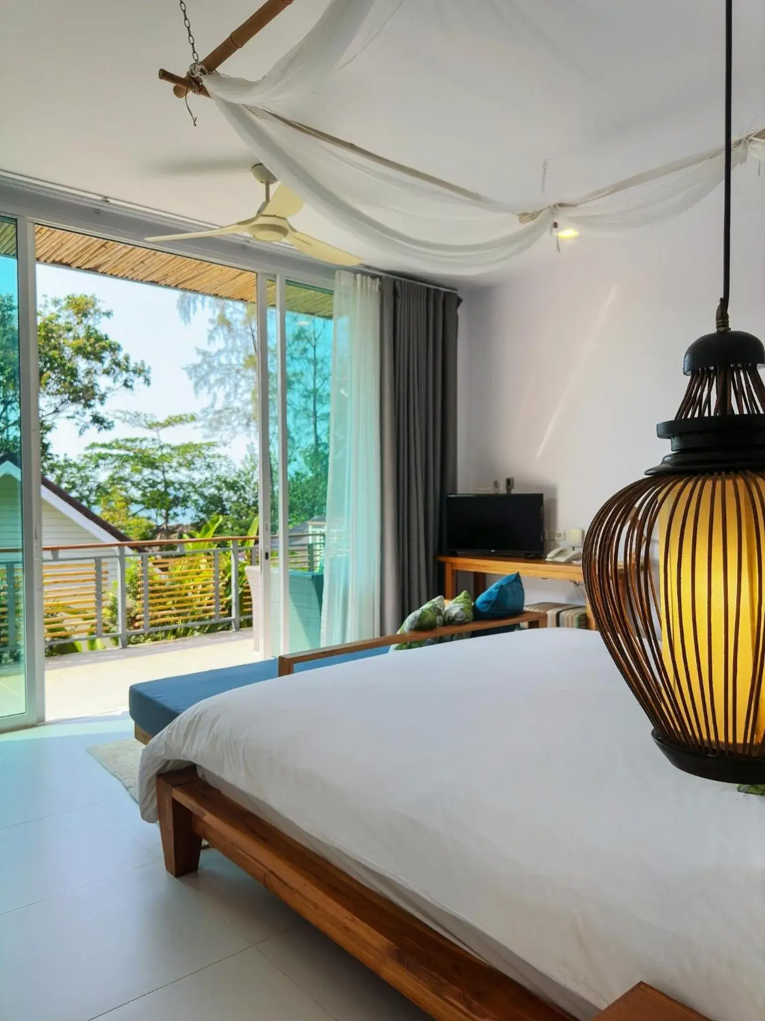 Bed in Krabi Home Resort