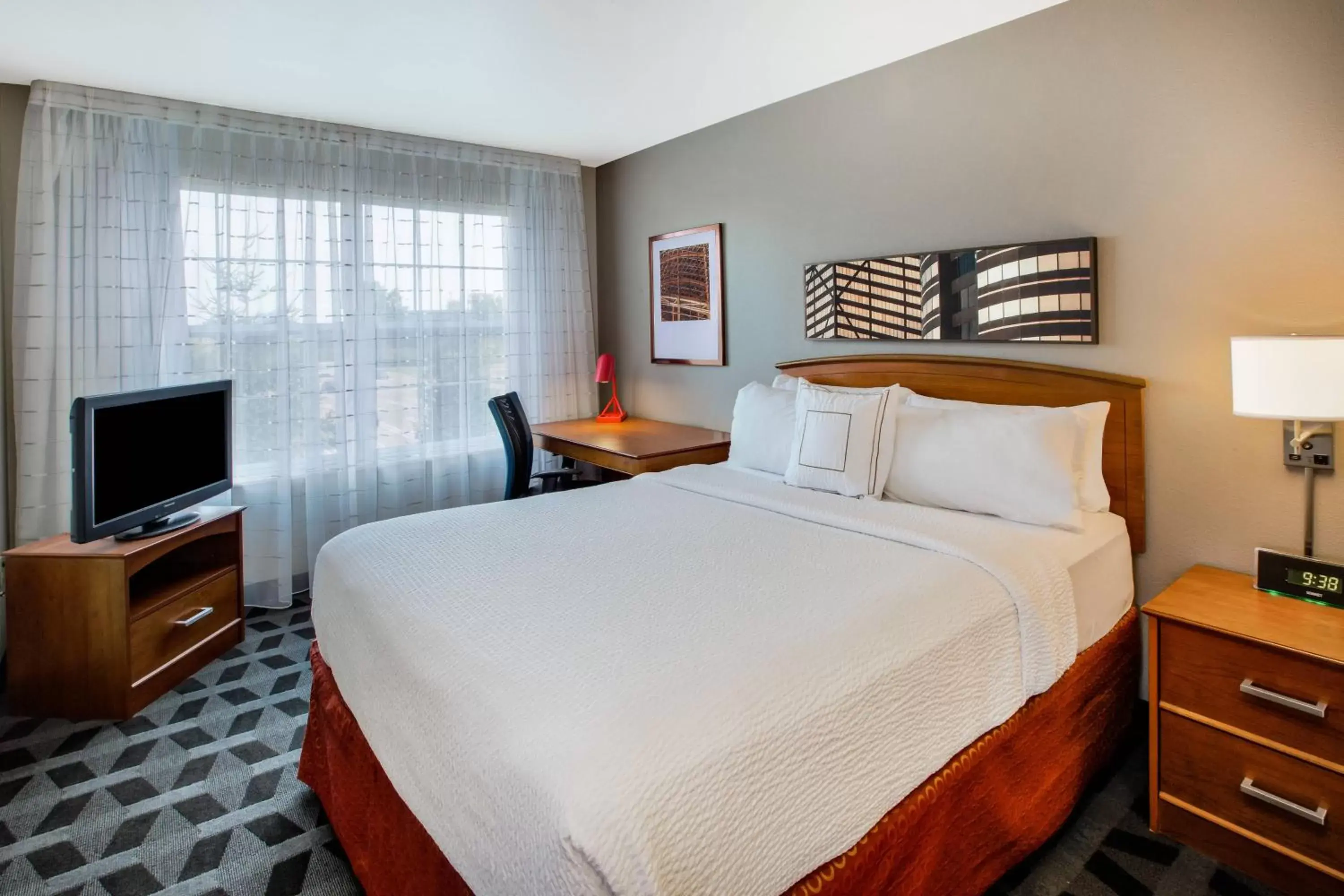 Bedroom, Bed in TownePlace Suites by Marriott Detroit Livonia