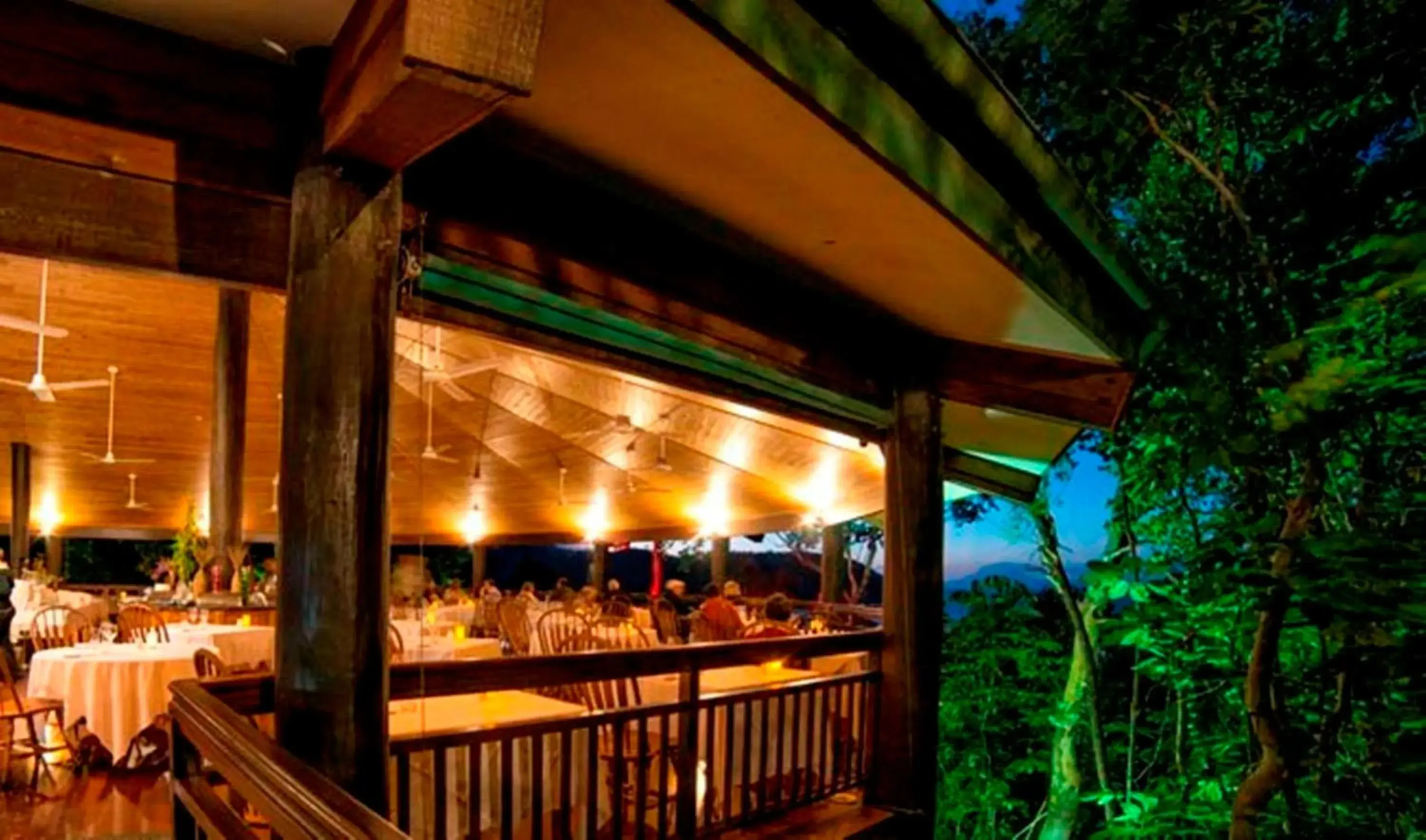 Restaurant/places to eat in Thala Beach Nature Reserve