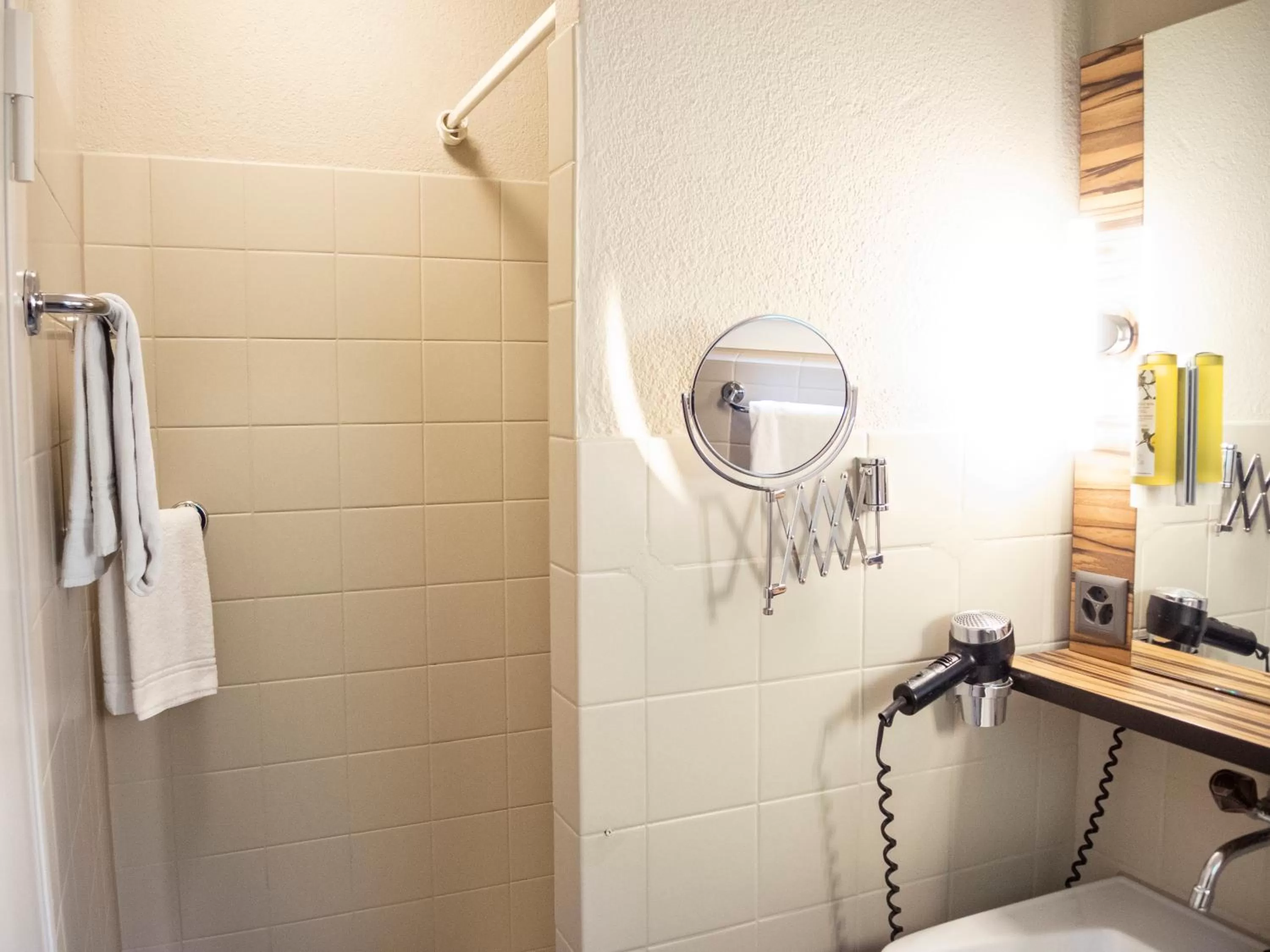 Photo of the whole room in Hotel Seeburg