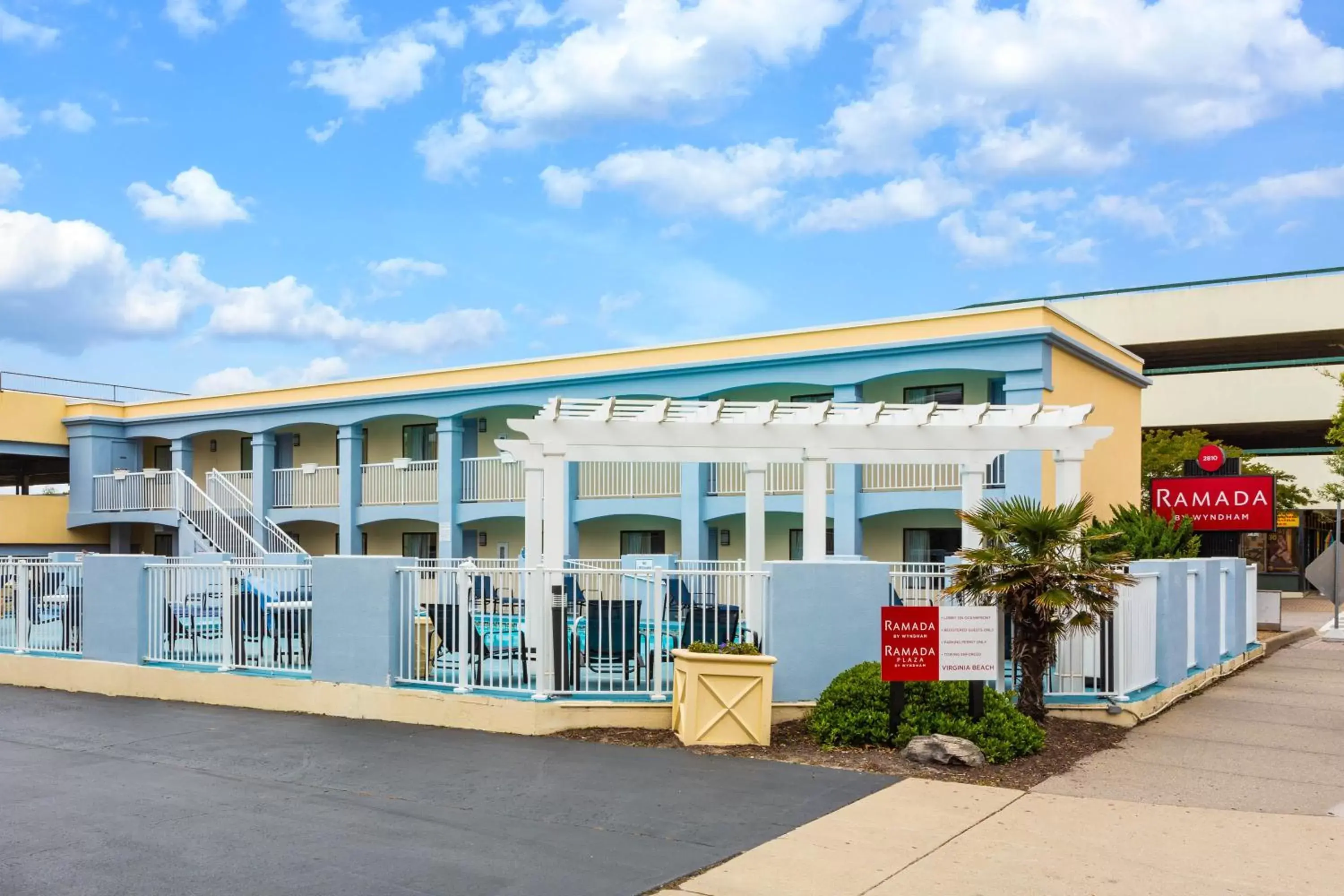 Pool view, Property Building in Ramada by Wyndham Virginia Beach