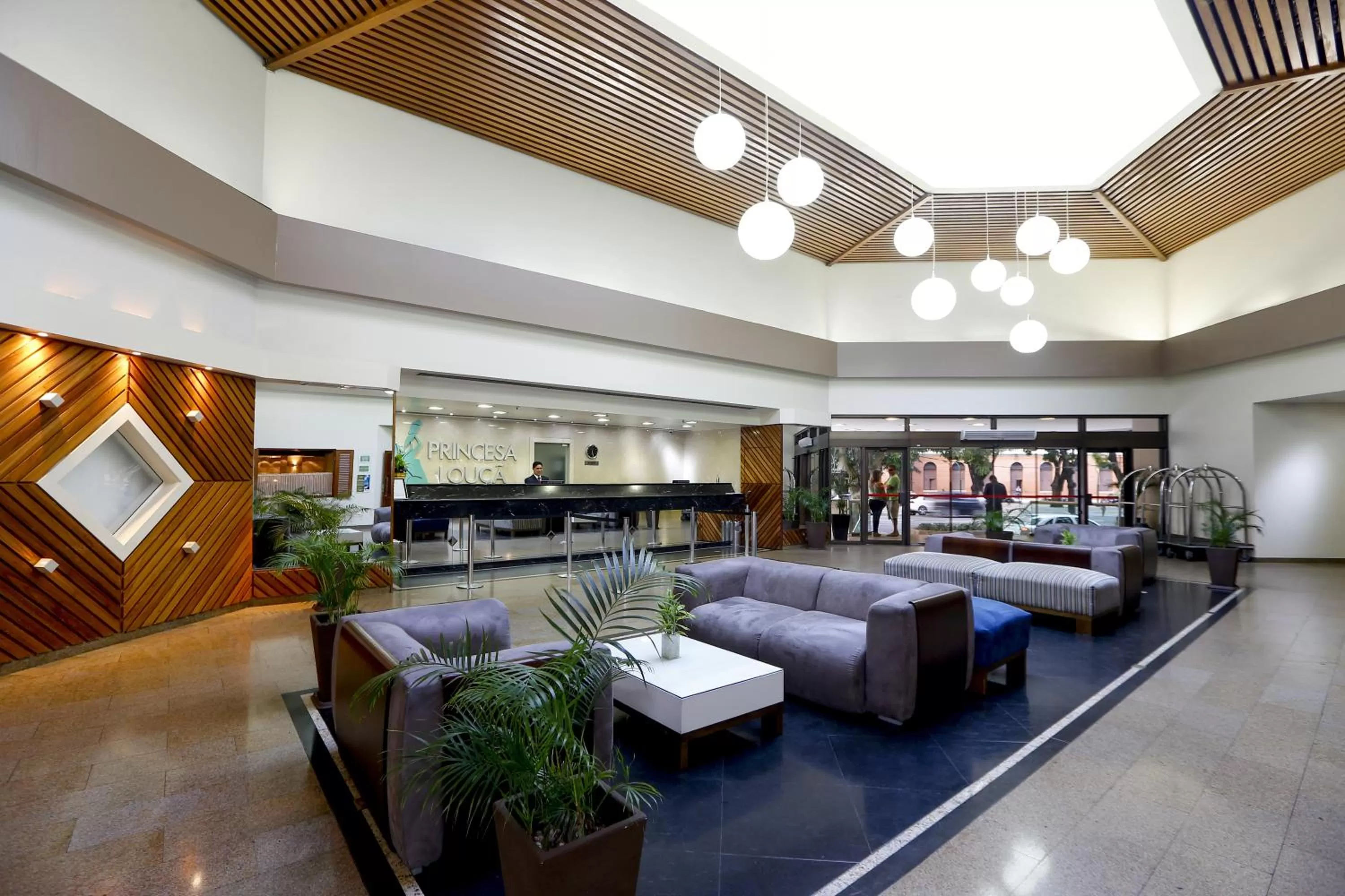 Day in Hotel Princesa Louçã