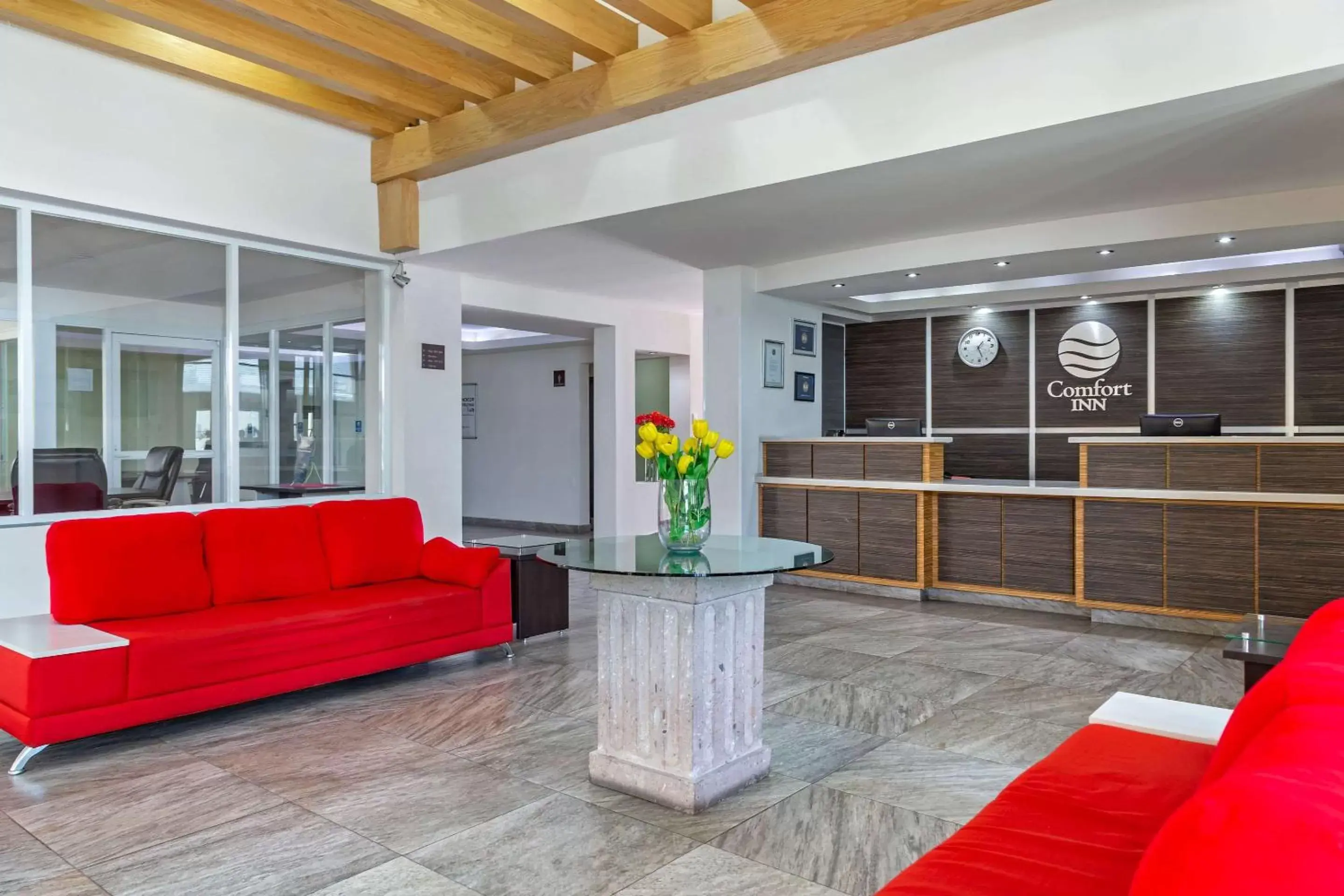 Lobby or reception, Lobby/Reception in Comfort Inn Querétaro