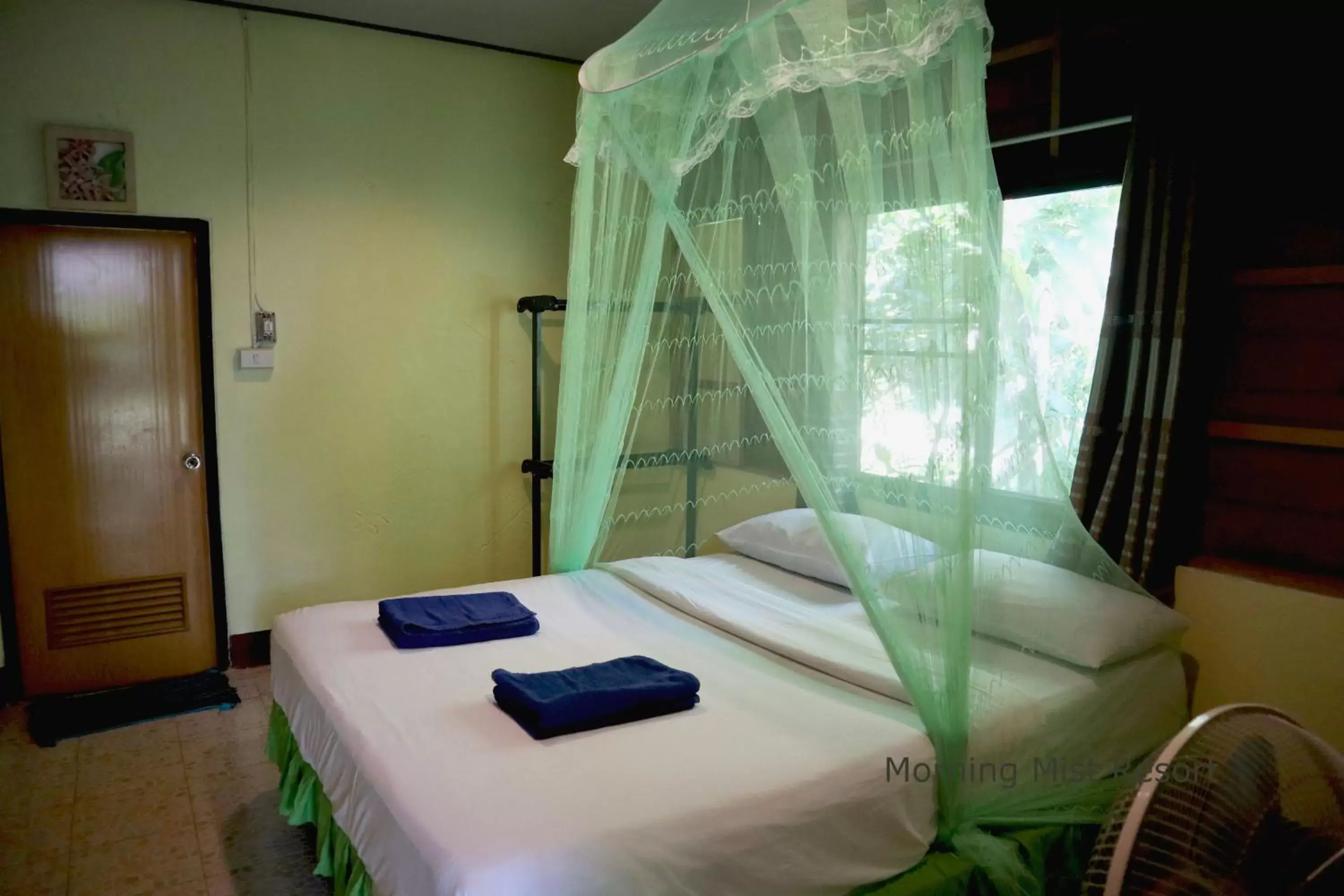 Bed in Khao Sok Morning Mist Resort