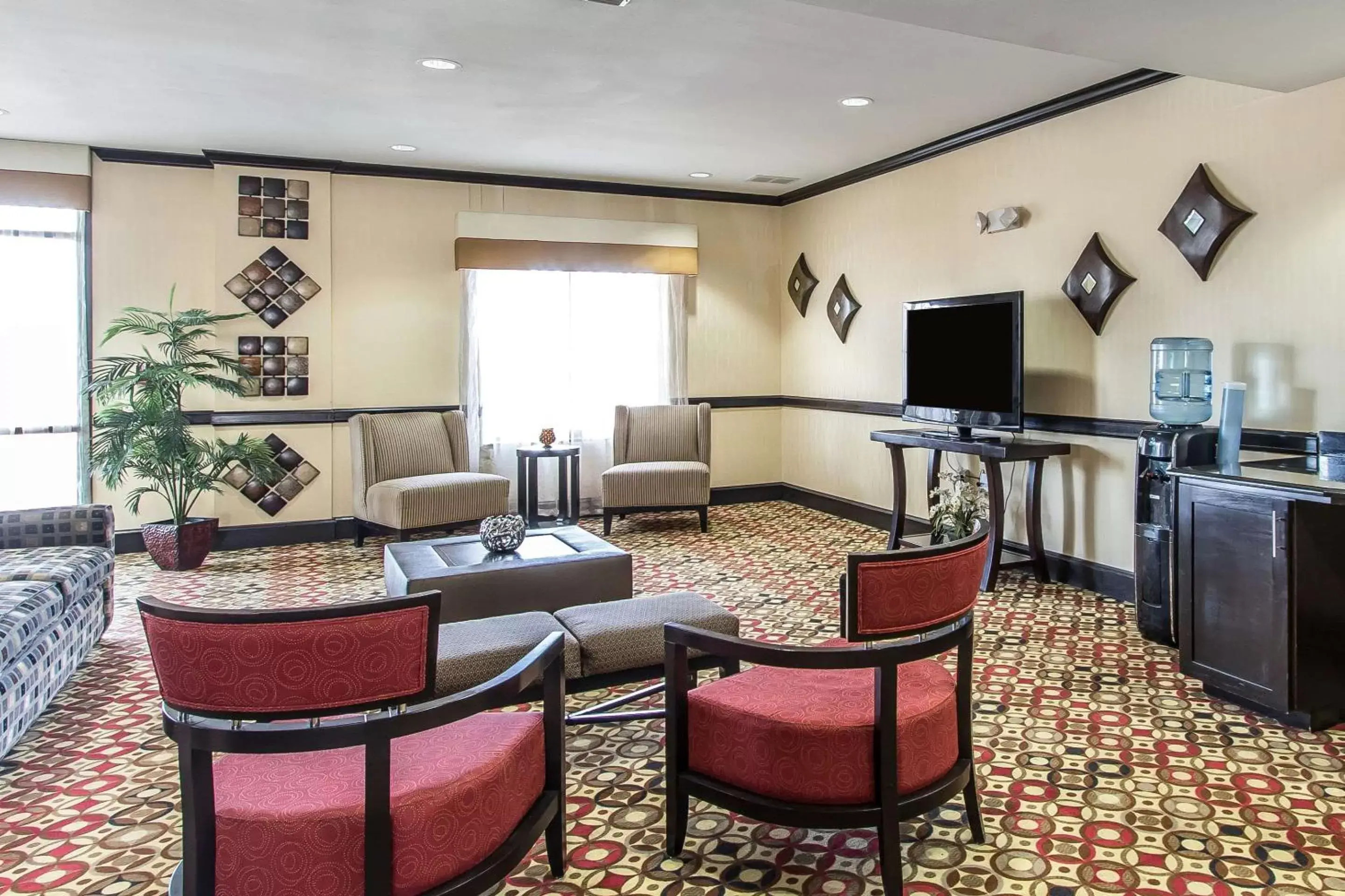 Lobby or reception, Lounge/Bar in Comfort Suites Lawton Near Fort Sill